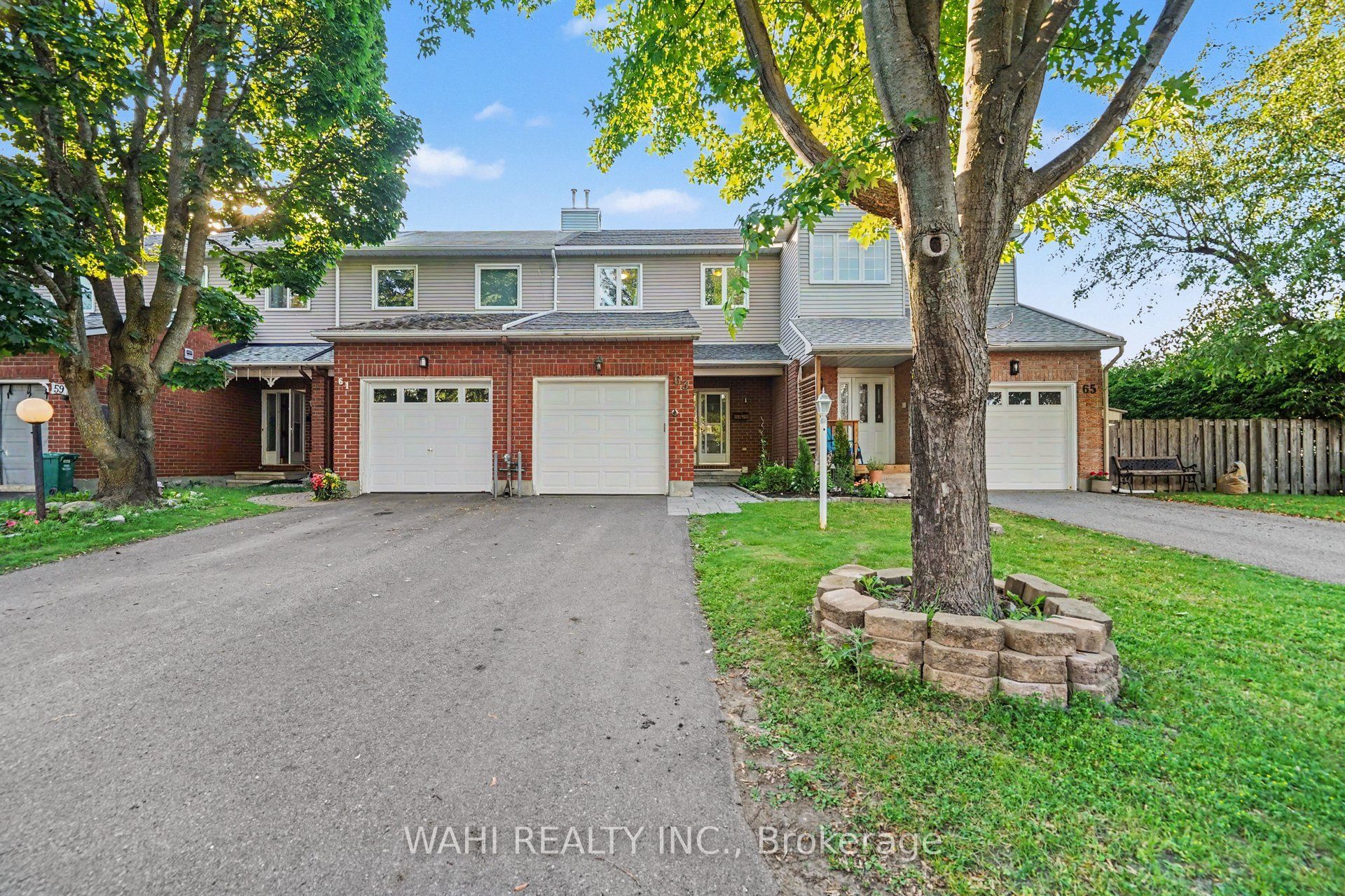 63 Armadale Crescent, Barrhaven, ON K2J 3Z3