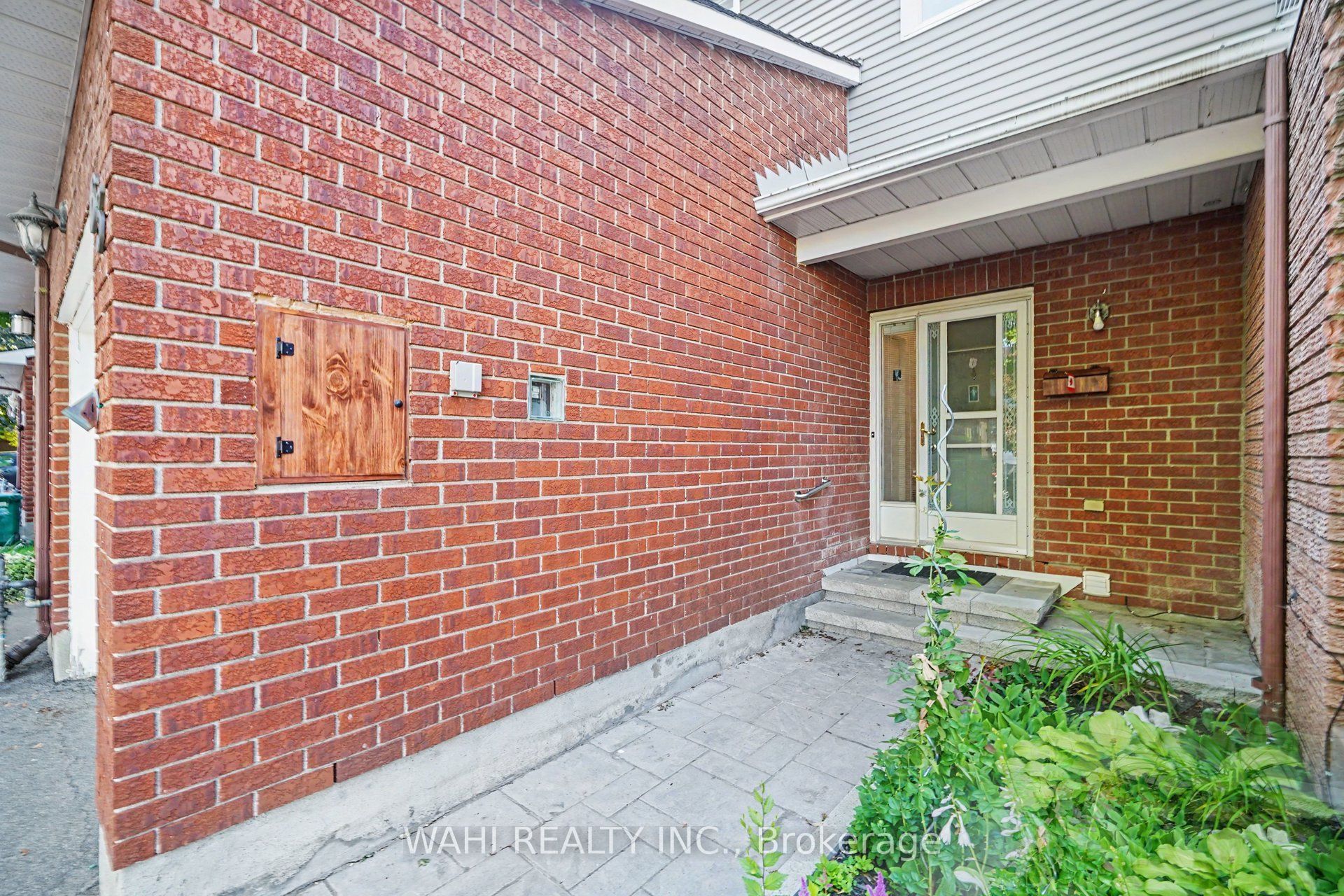 63 Armadale Crescent, Barrhaven, ON K2J 3Z3 photo 2