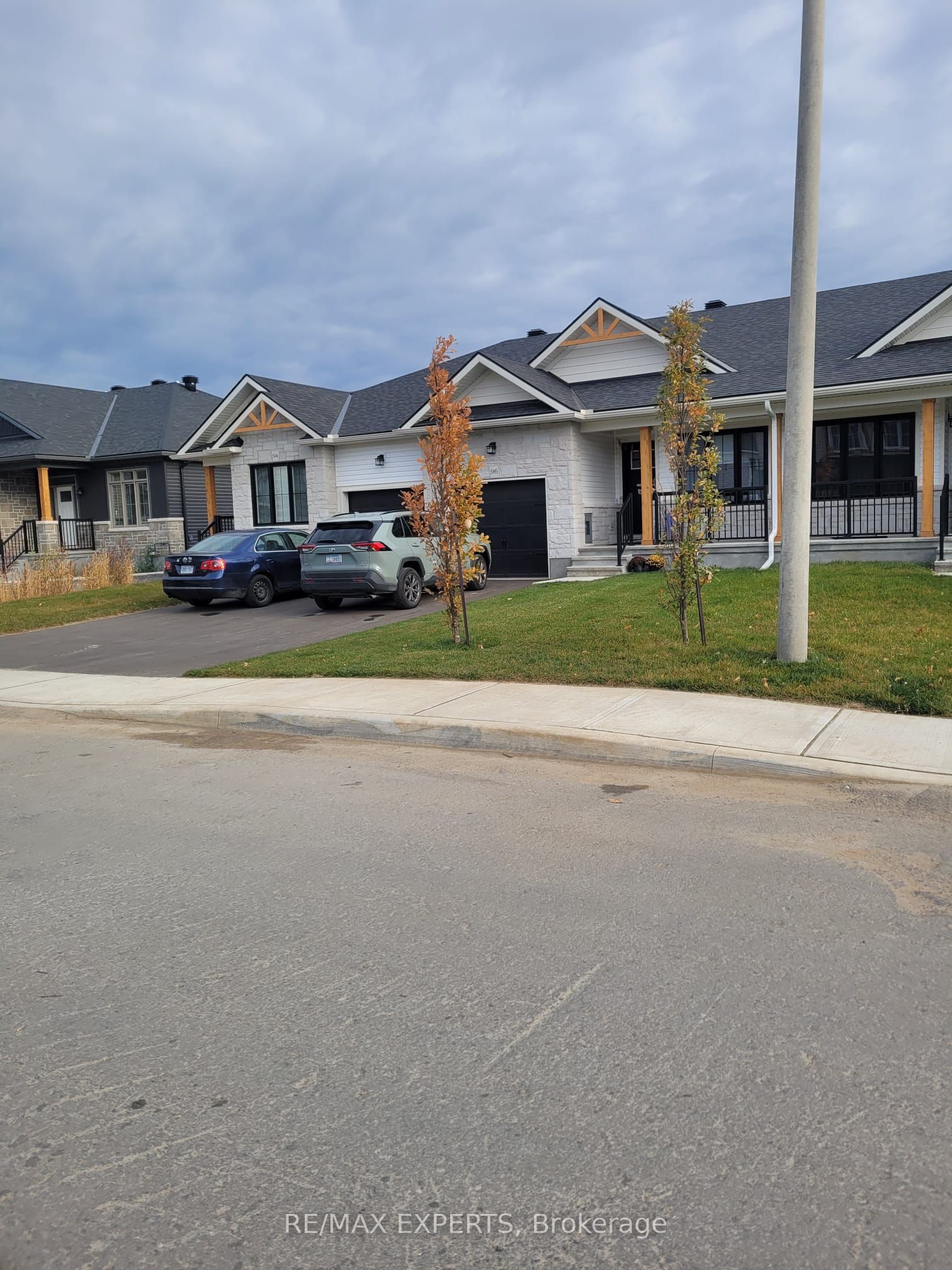 95 WHITCOMB Crescent E, Smiths Falls, ON K7A 0C1 photo 4