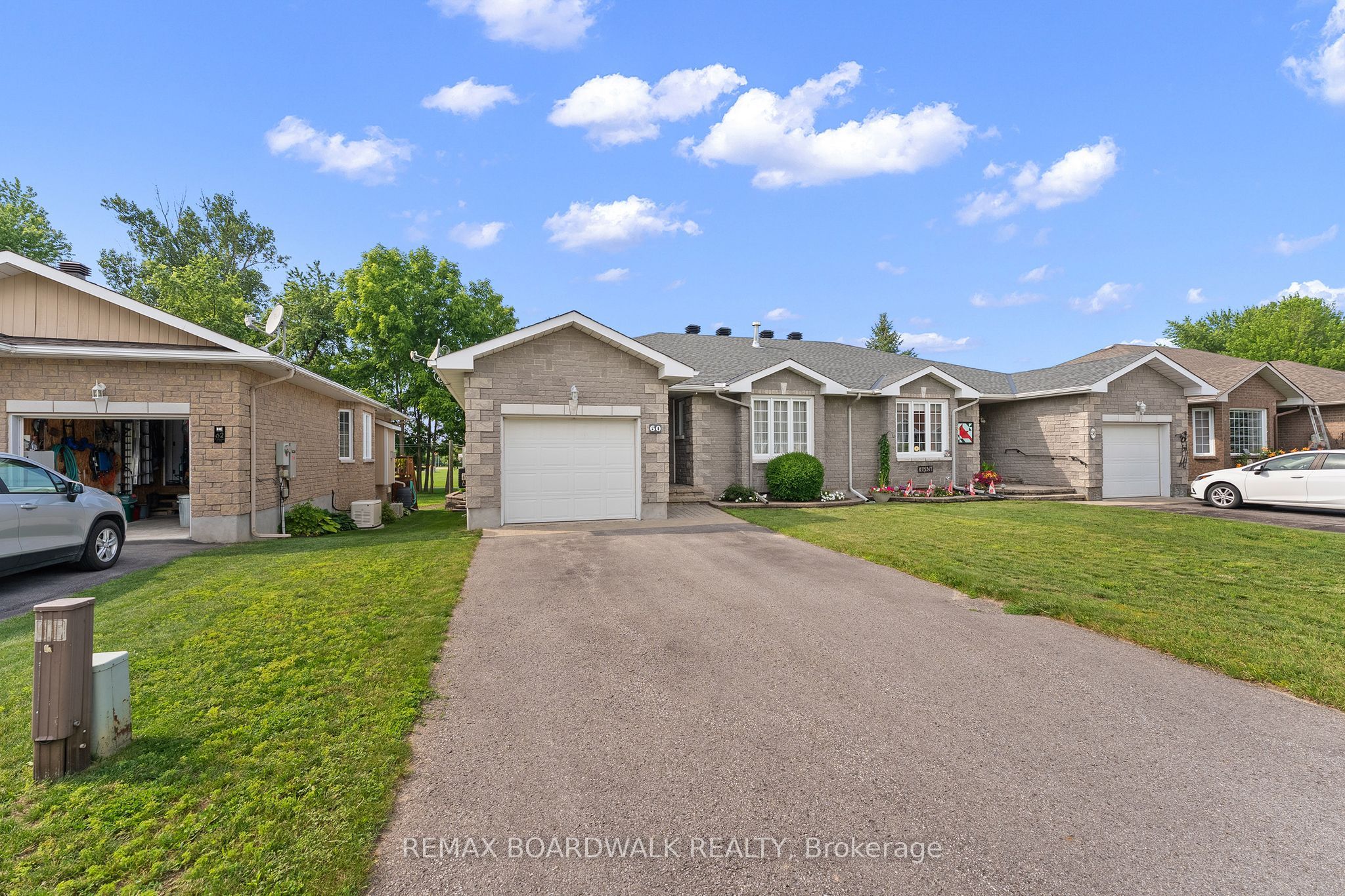 60 Dr Gordon Crescent, North Grenville, ON K0G 1J0 photo 3