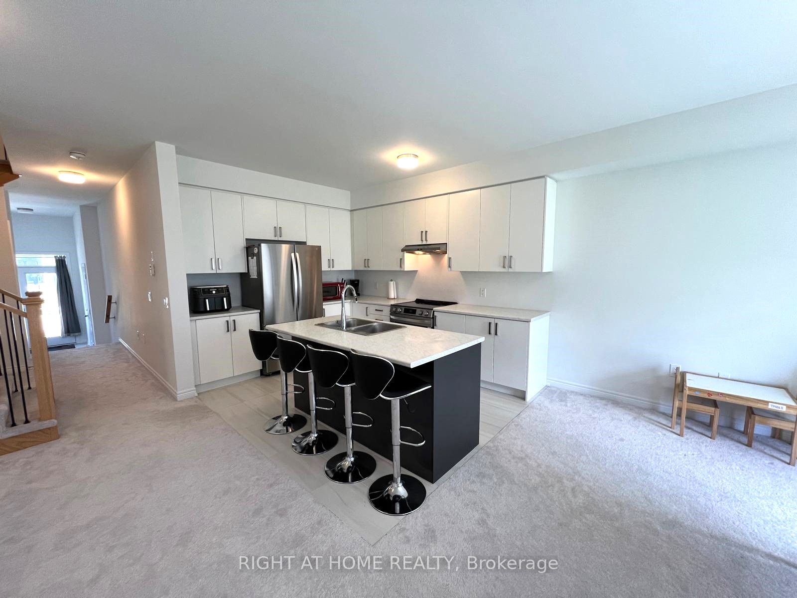 44 Gauley Drive, Centre Wellington, ON N1M 0K4 photo 5