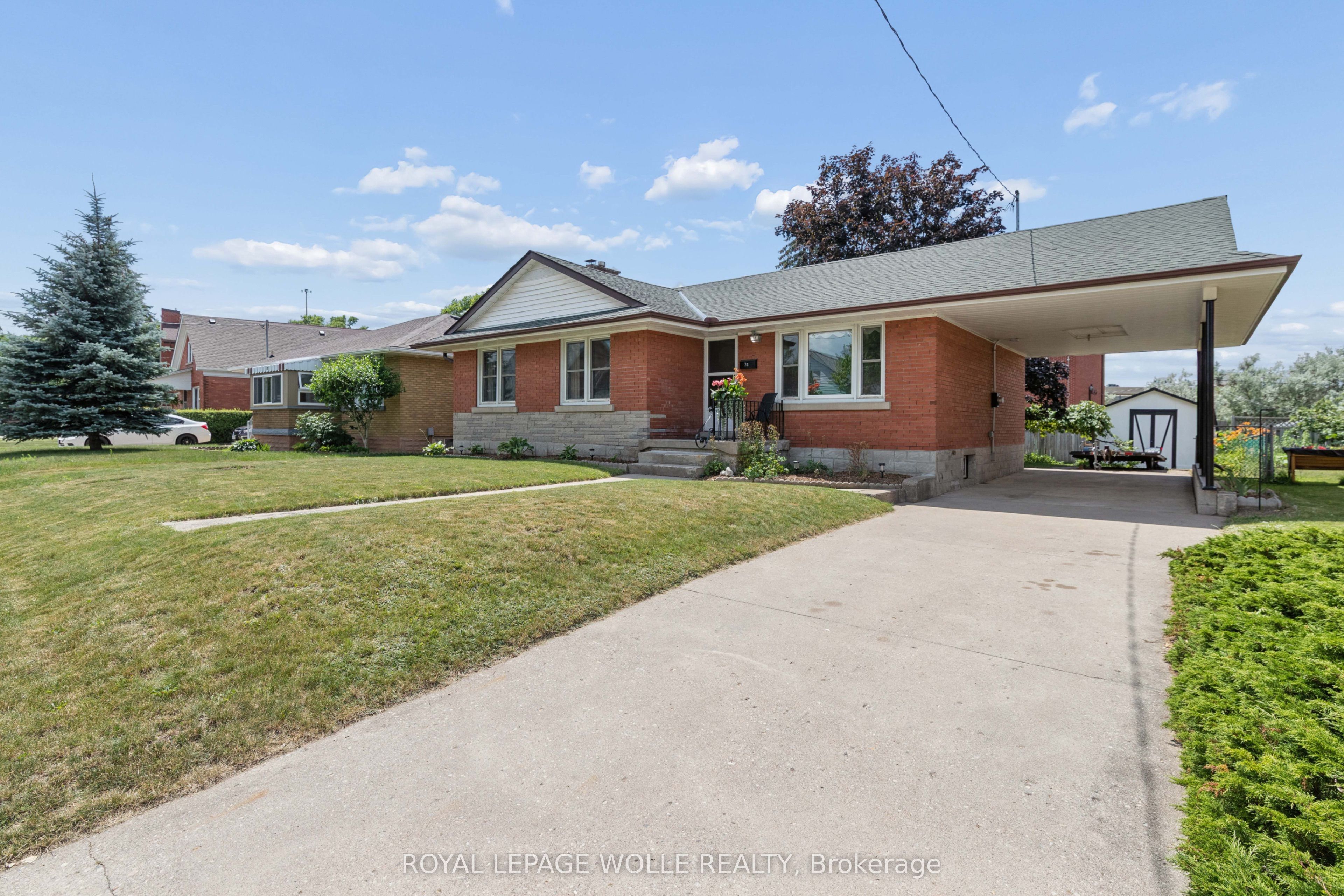 74 Ross Avenue, Kitchener, ON N2A 1V3