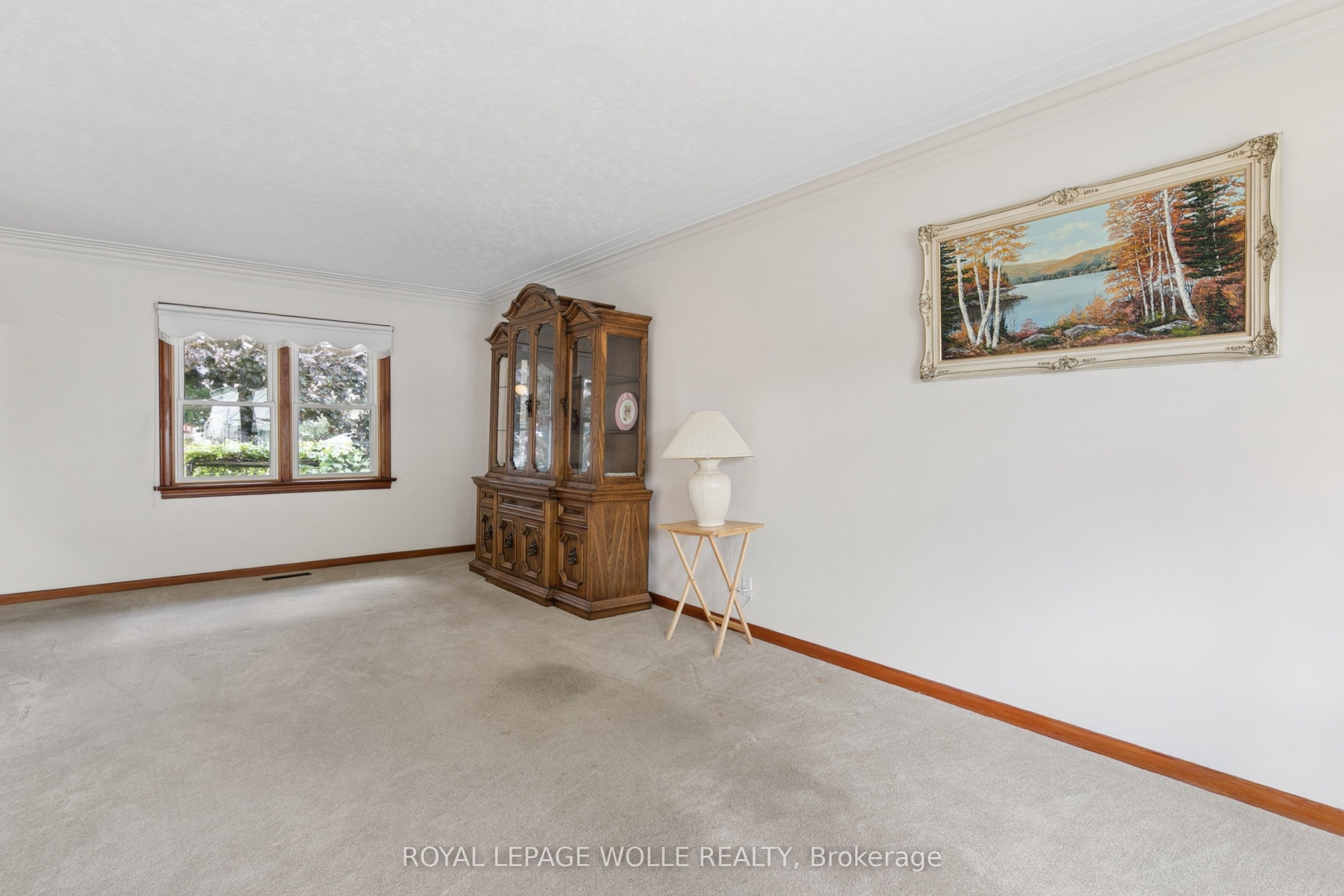 74 Ross Avenue, Kitchener, ON N2A 1V3 photo 5