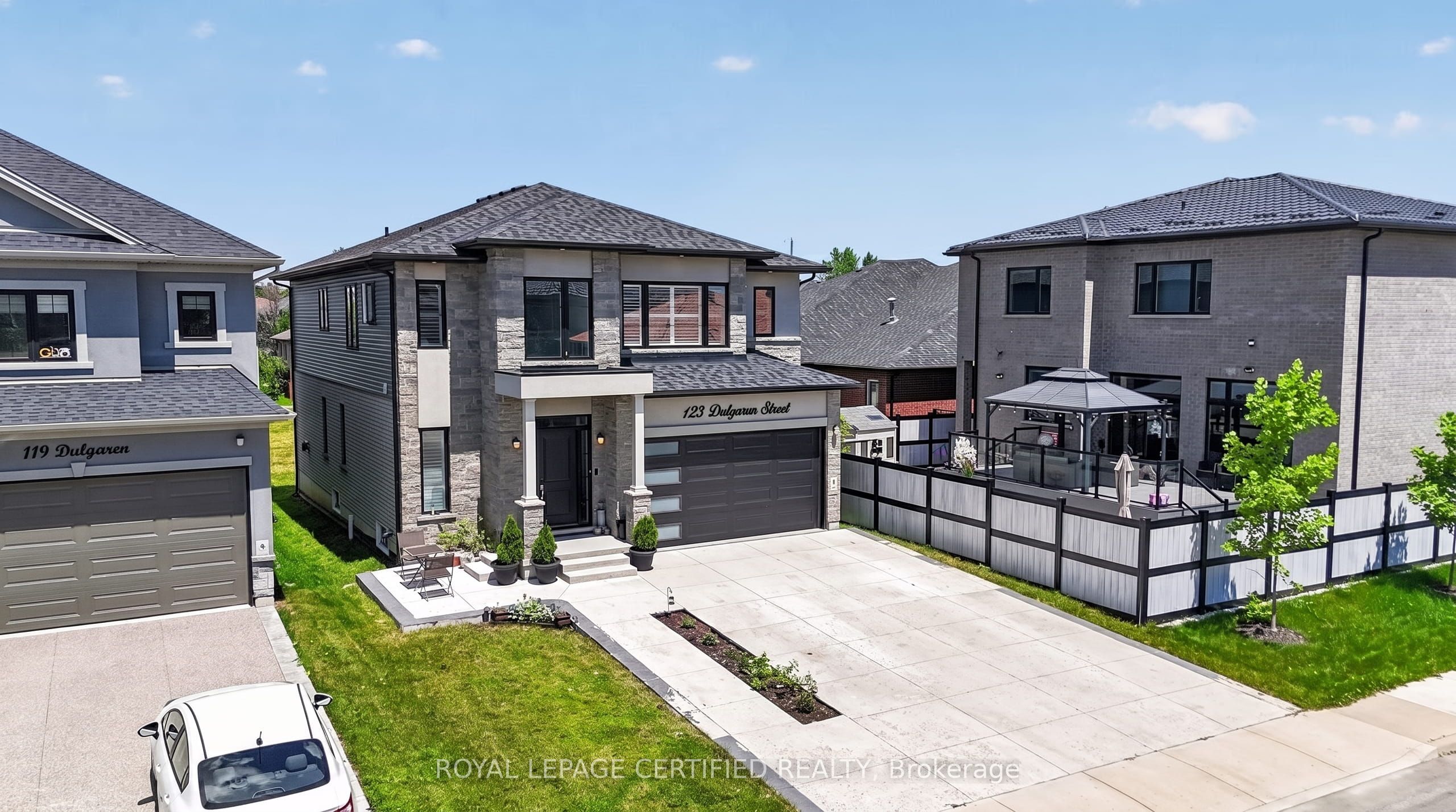 123 Dulgaren Street, Hamilton, ON L8W 3J5 photo 5
