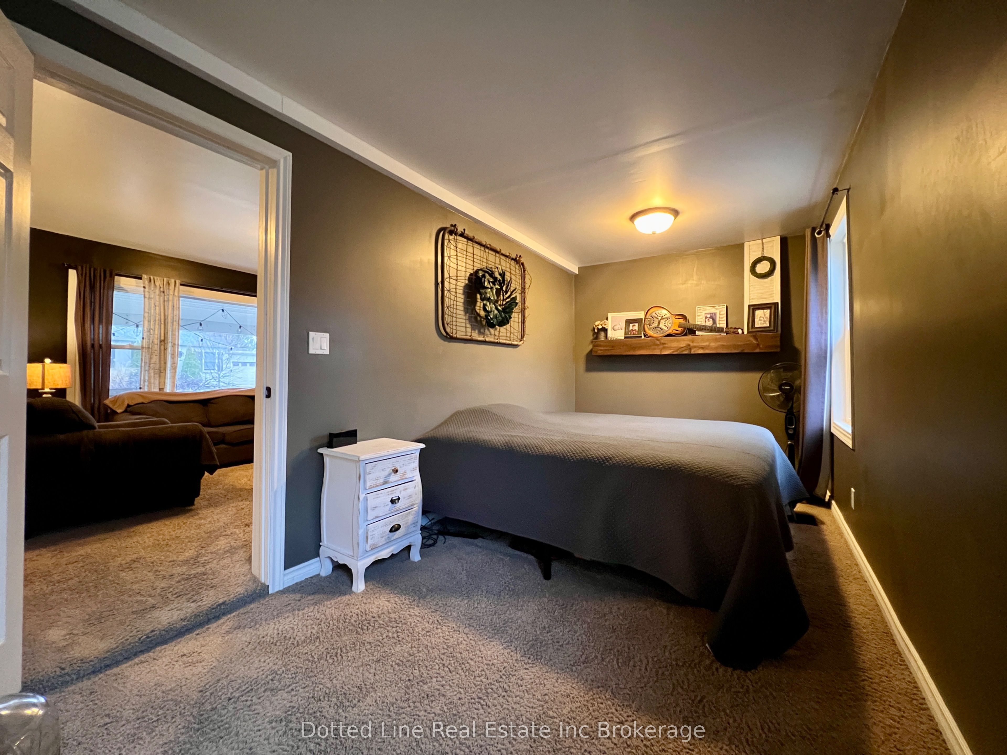 19 Wolf Street, Tillsonburg, ON N4G 1S2 photo 5