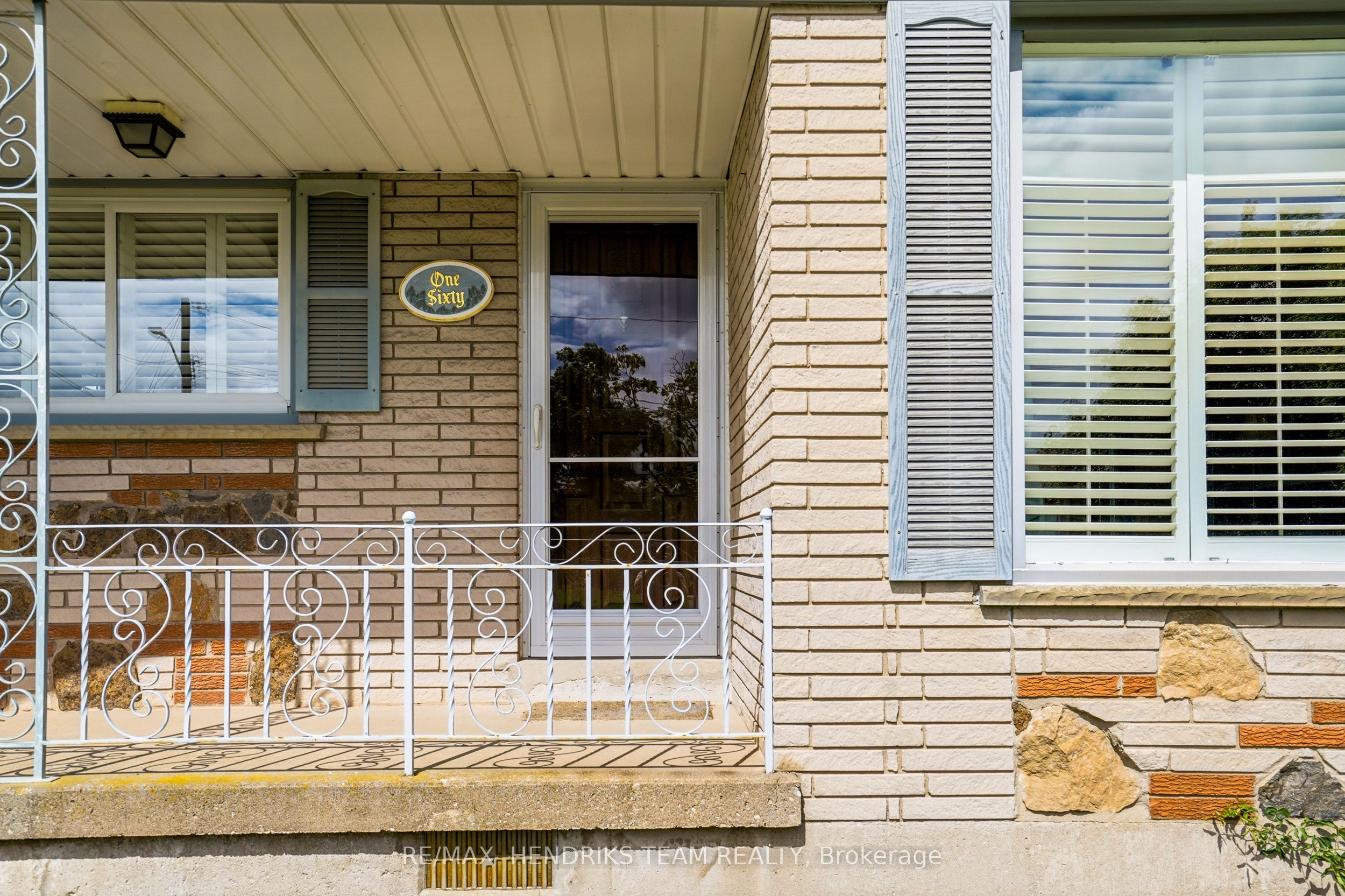 160 Classic Avenue, Welland, ON L3B 1P7 photo 5