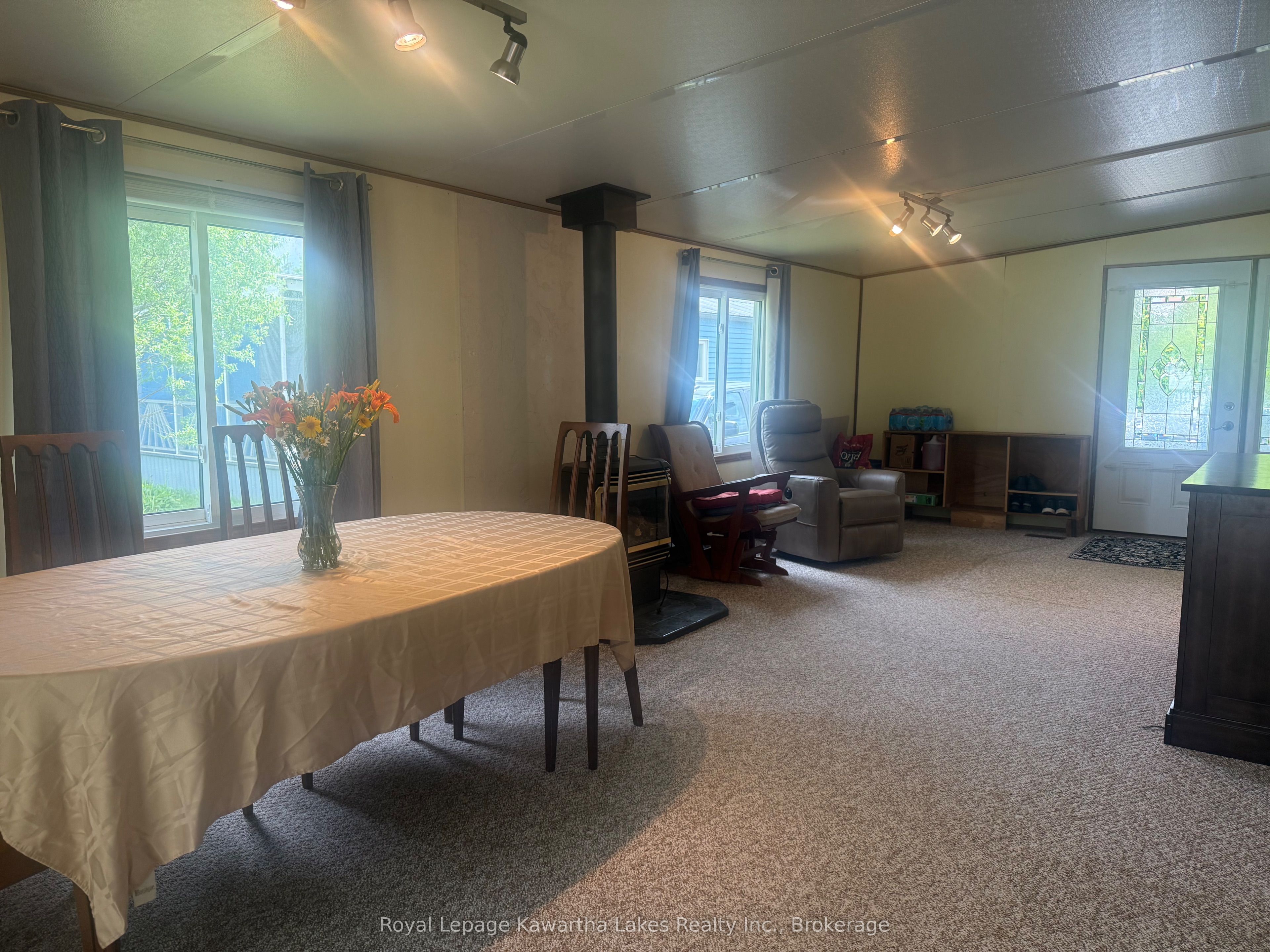 1802 County Rd 121 Road, Kawartha Lakes, ON K0M 1N0 photo 4