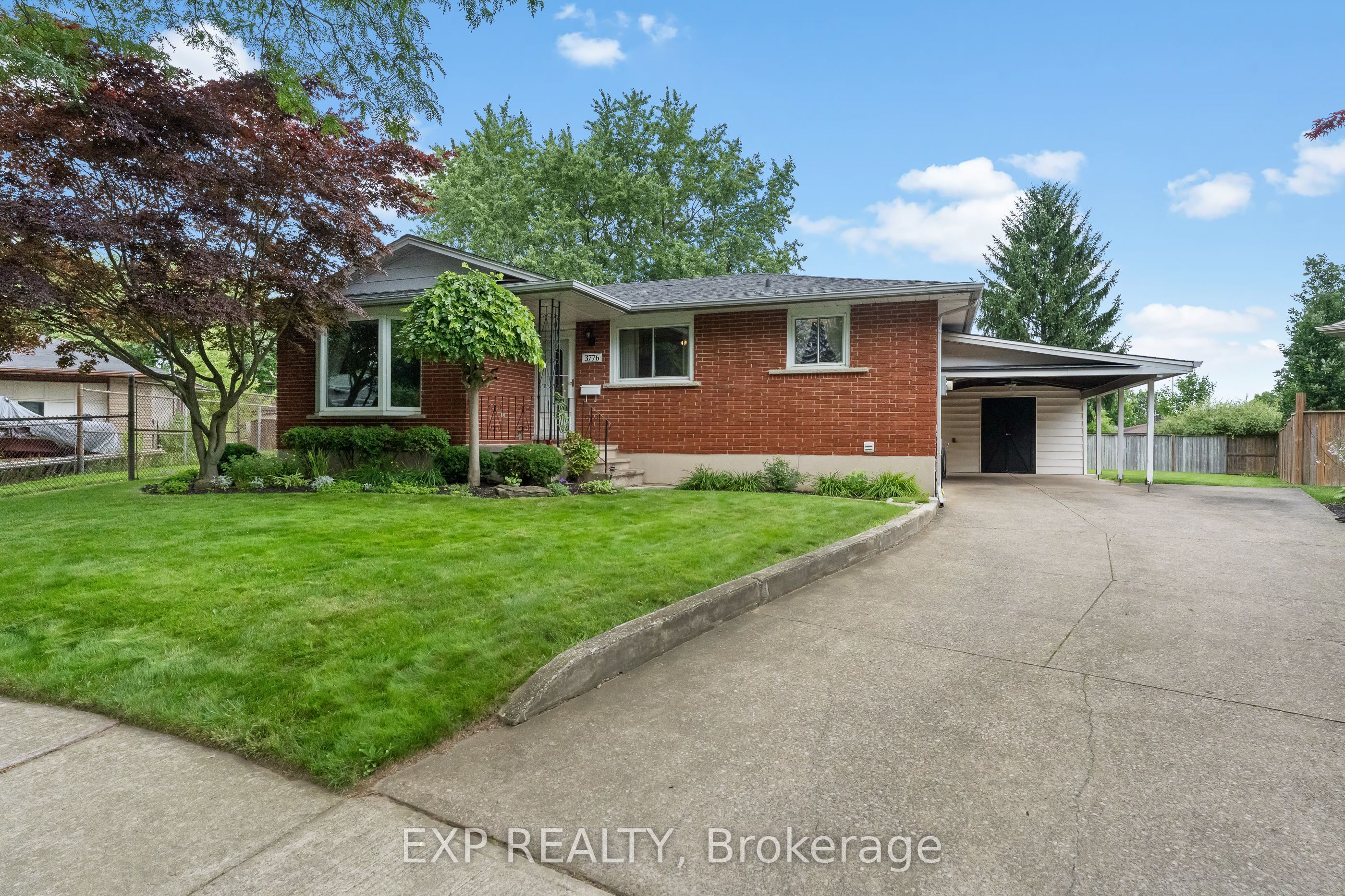 3776 Panama Court, Niagara Falls, ON L2J 3Z8