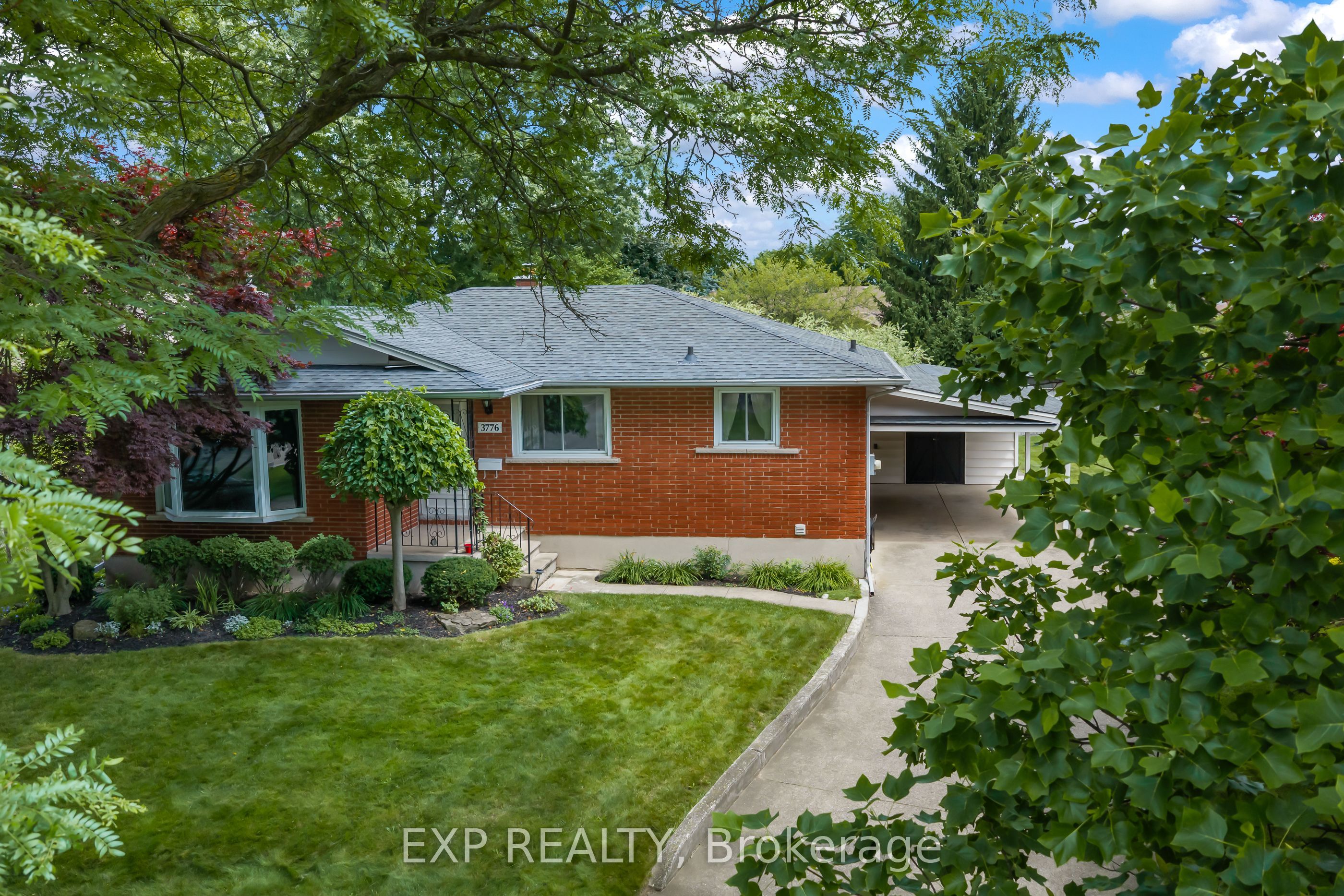 3776 Panama Court, Niagara Falls, ON L2J 3Z8 photo 2