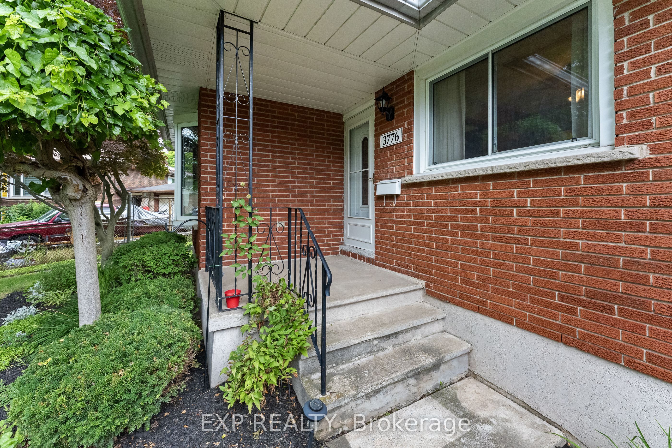 3776 Panama Court, Niagara Falls, ON L2J 3Z8 photo 4