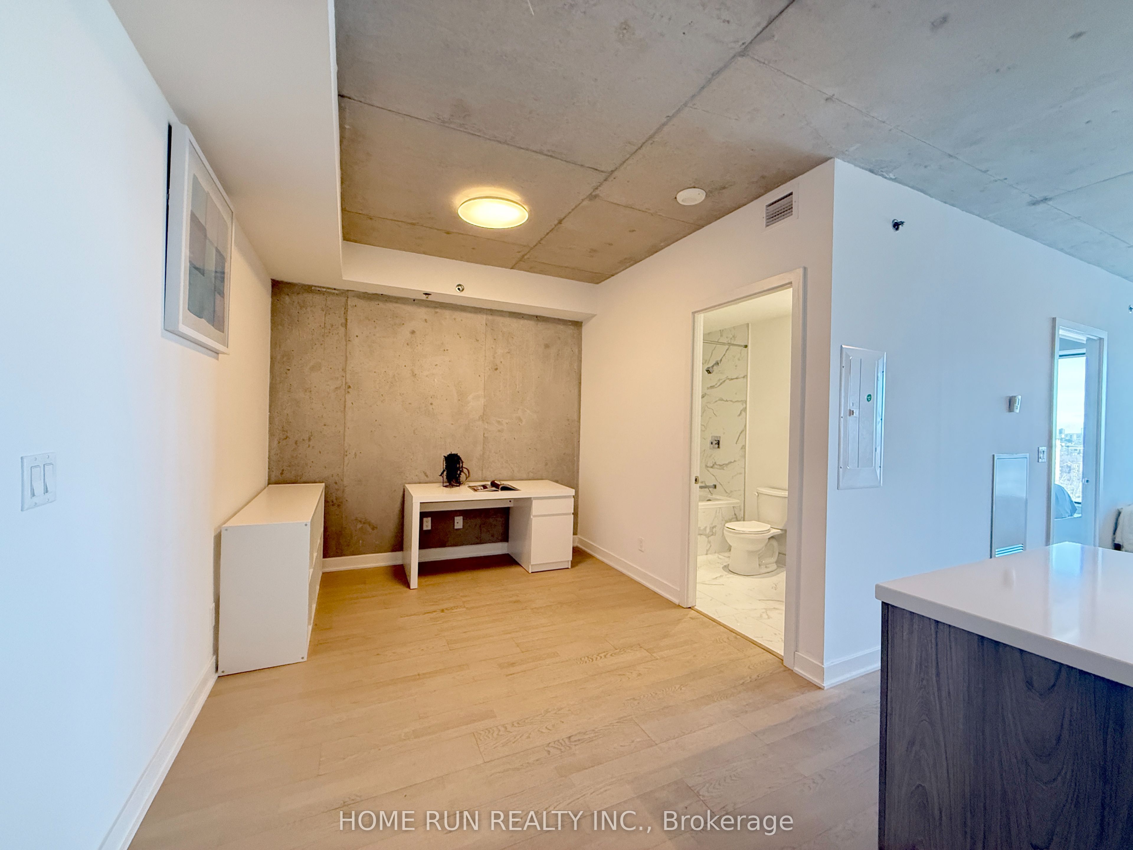 203 CATHERINE Street 1208, Ottawa Centre, ON K2P 1J5 photo 3
