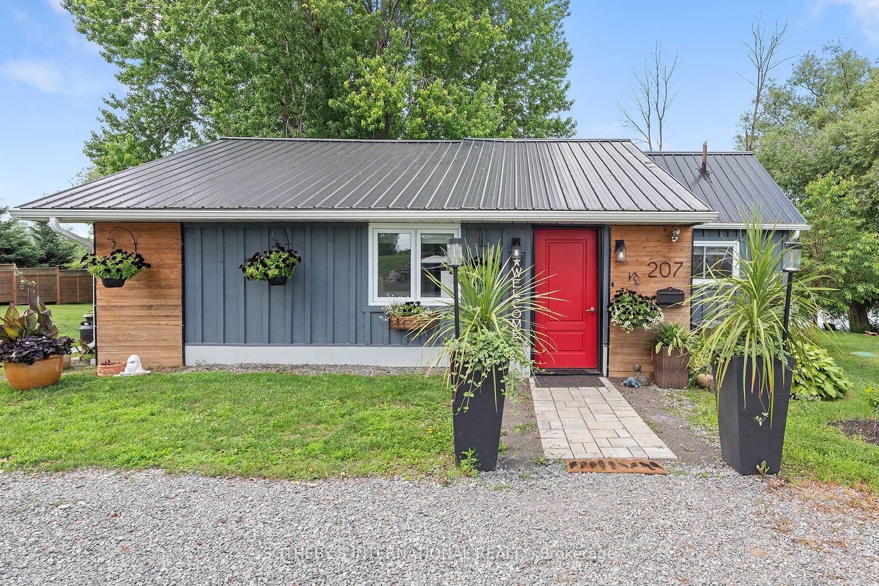 207 Rainbow Valley Drive, Montague, ON K7A 5B8 photo 5