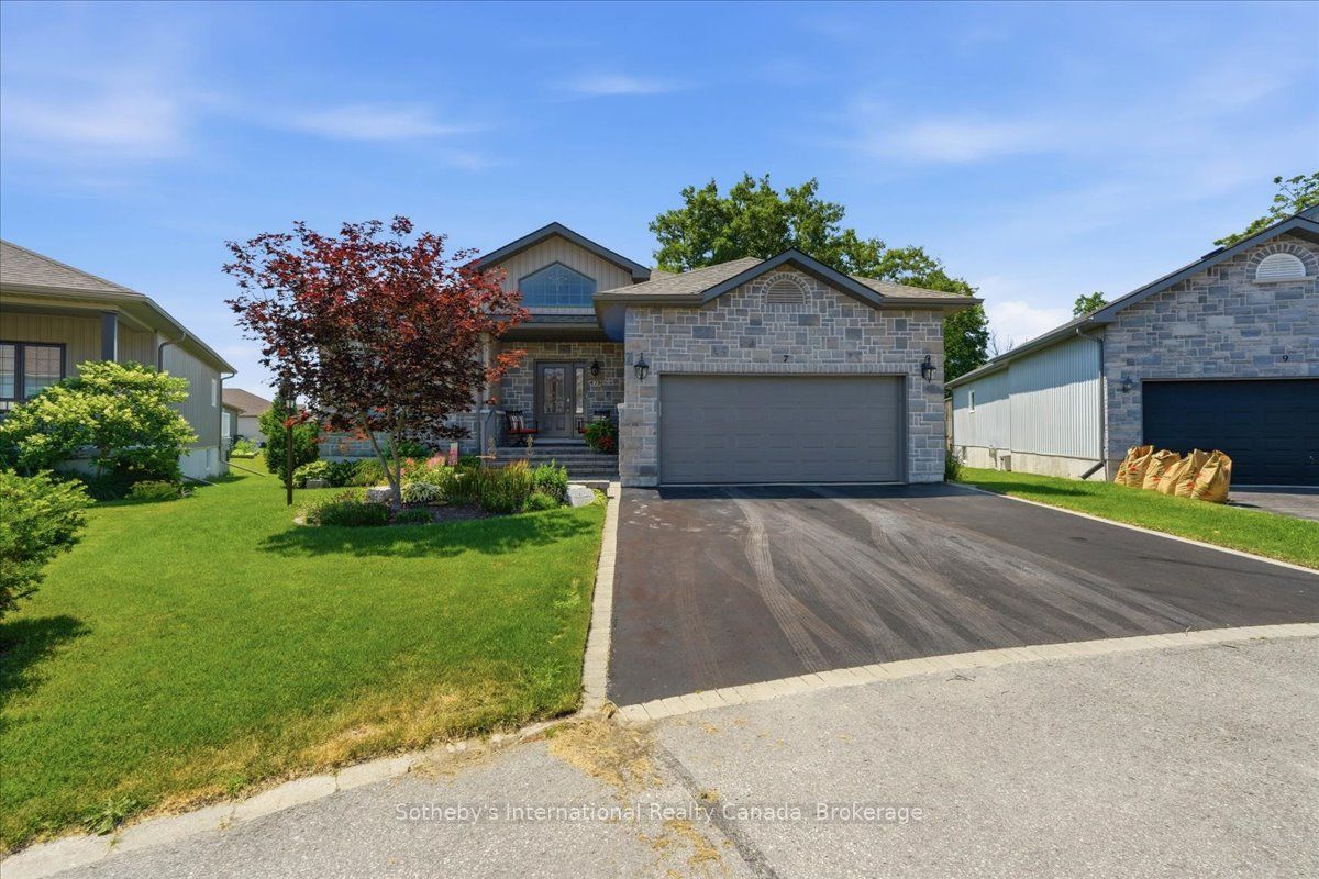 7 Conger Drive, Prince Edward County, ON K0K 3L0