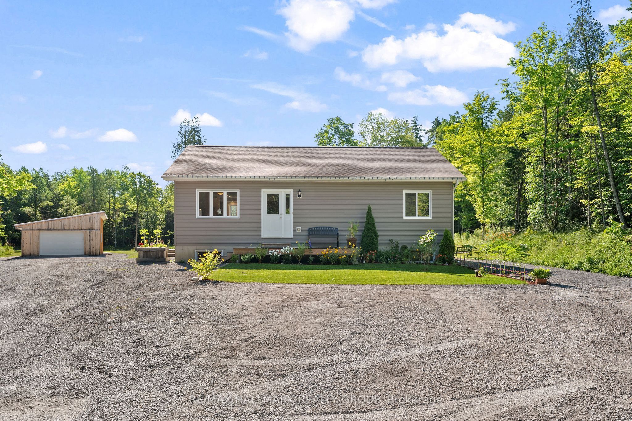 466 Stewartville Road W, McNab/Braeside, ON K0A 3L0 photo 3