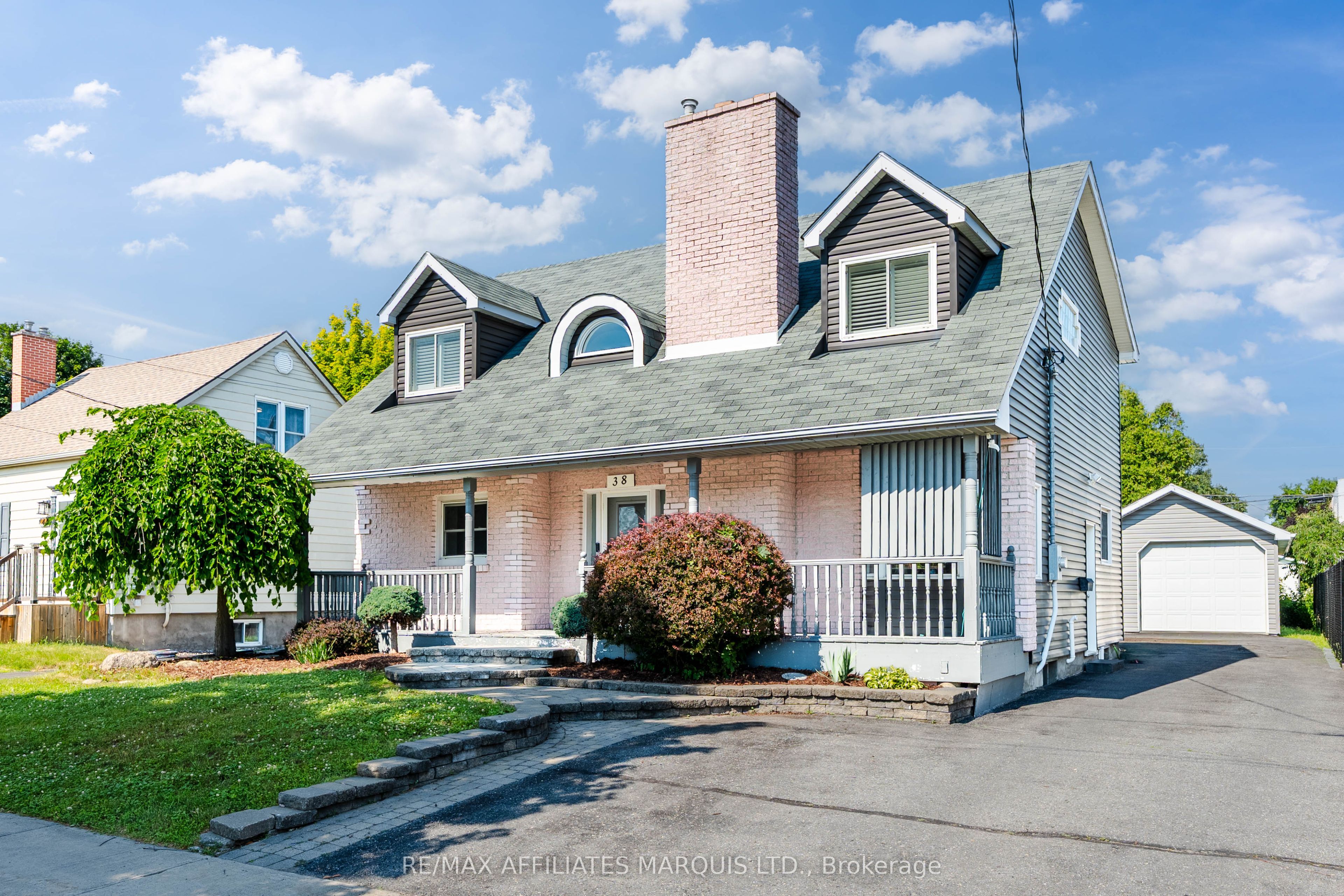 38 Bryden Avenue, Cornwall, ON K6H 5M5 photo 2