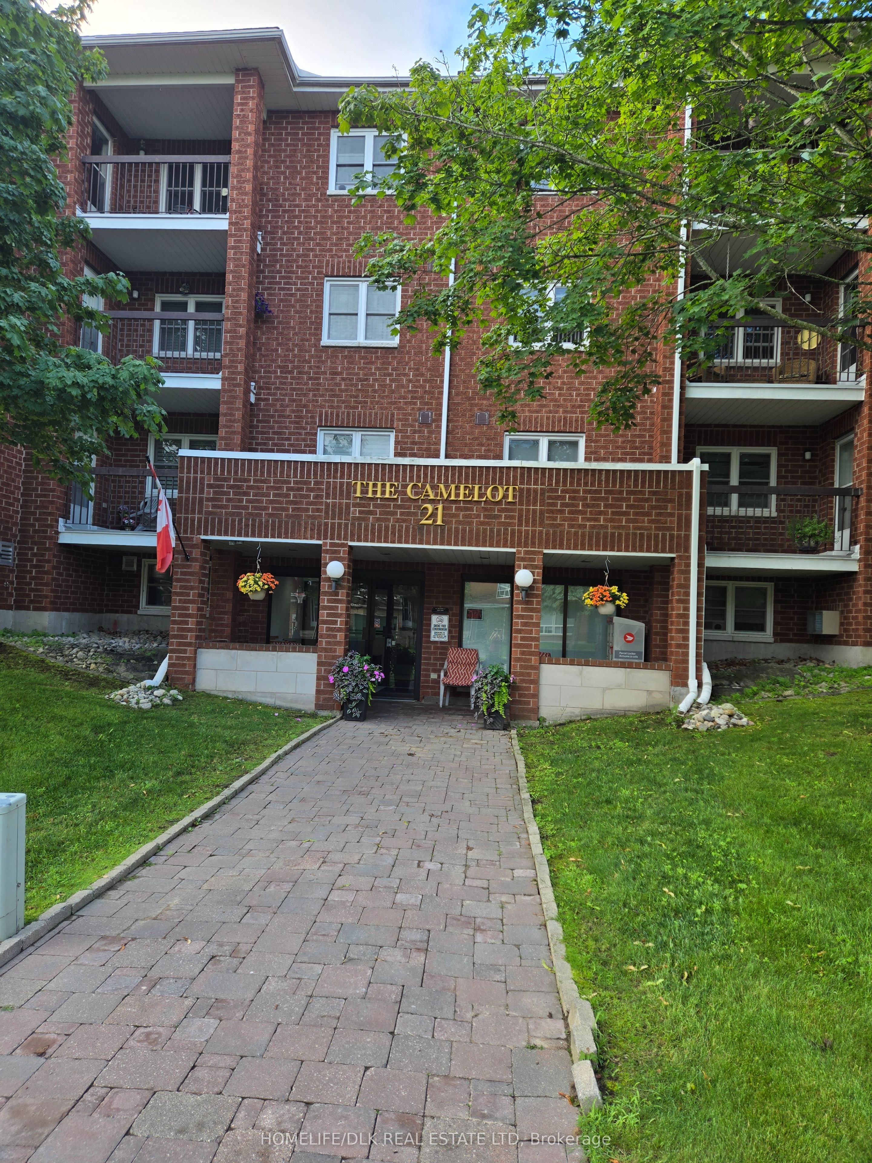 21 Liston Avenue 404, Brockville, ON K6V 7B3 photo 3