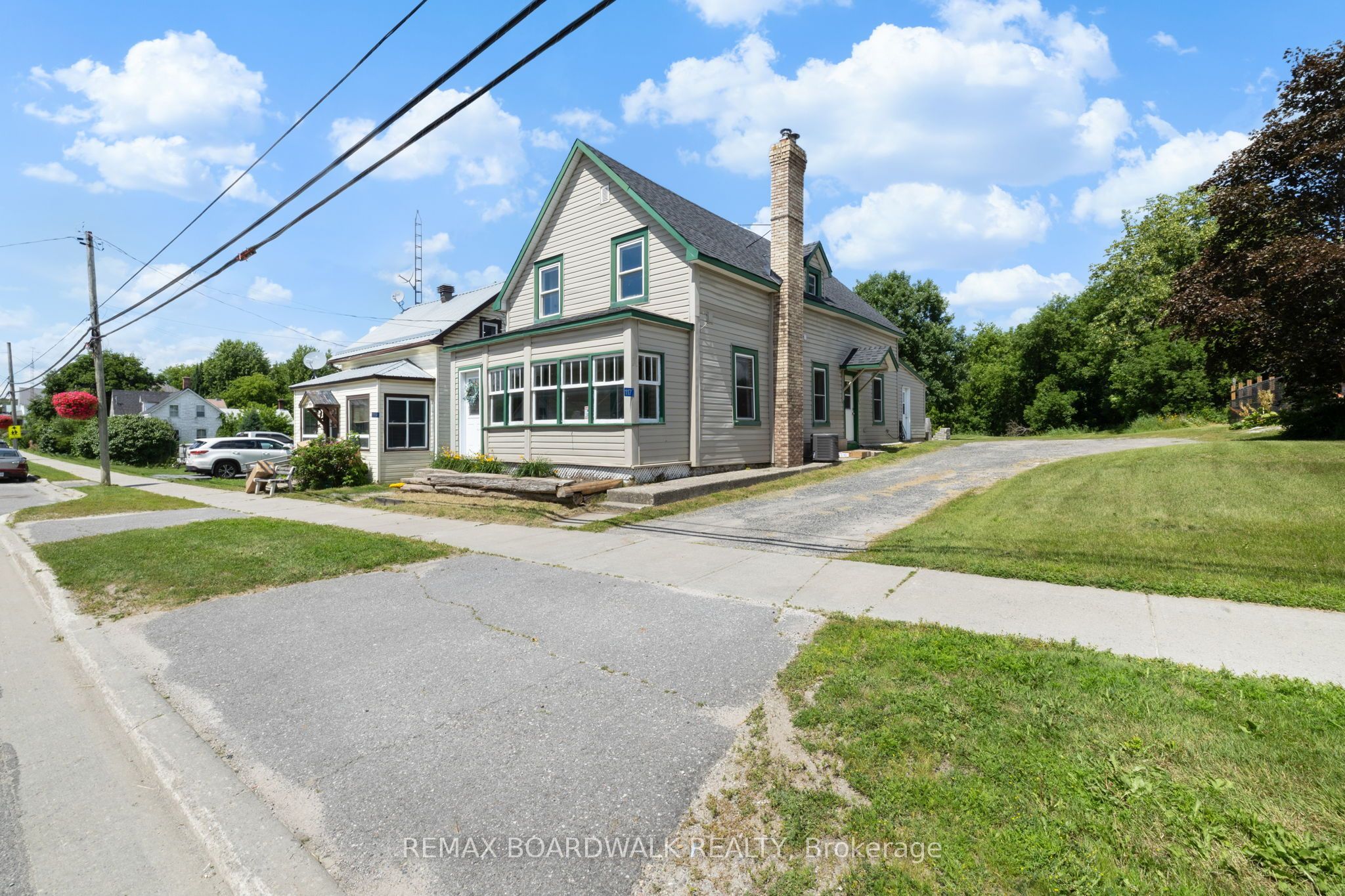 117 George Street, Lanark Highlands, ON K0G 1K0 photo 2
