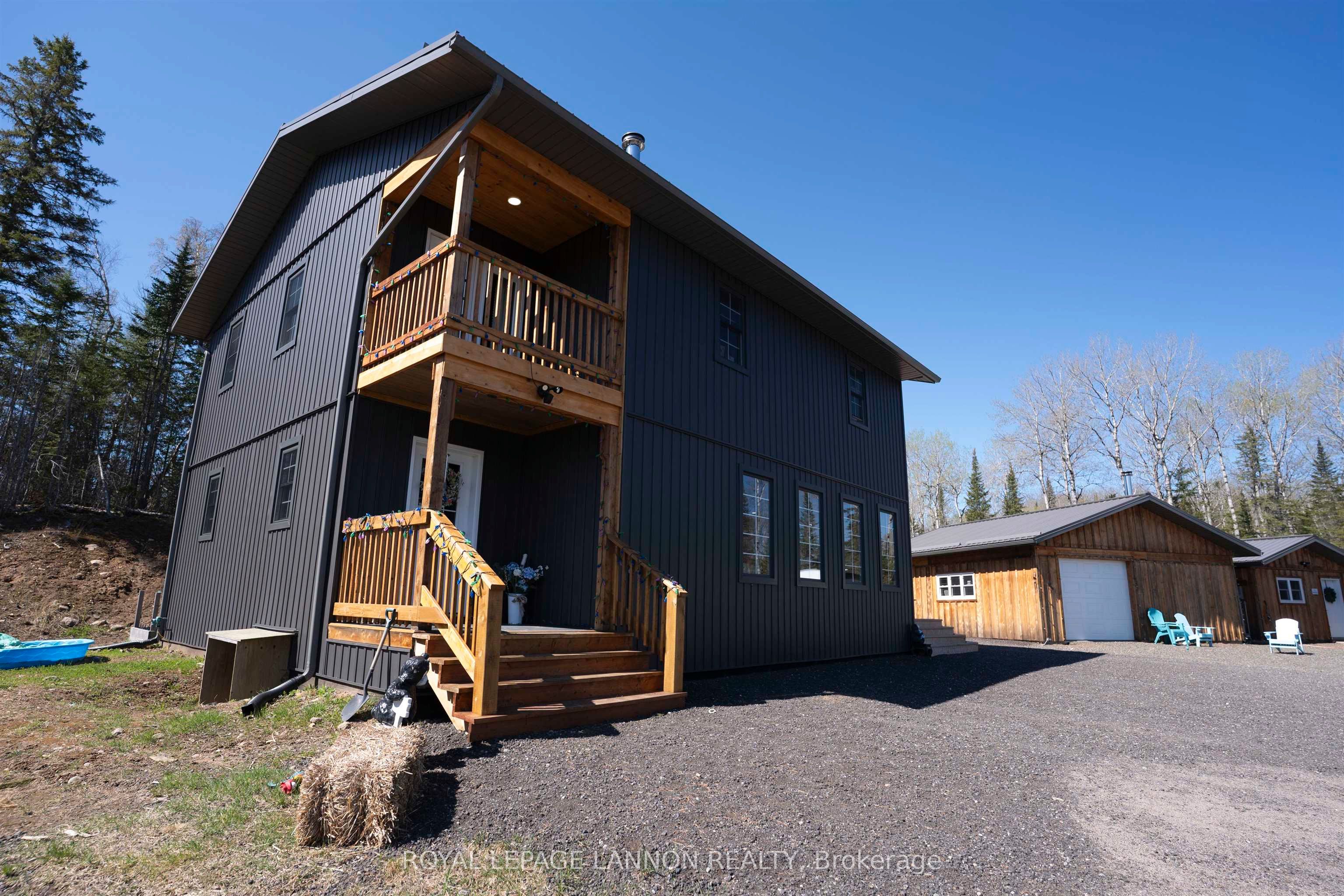 1035 Peterson Road, Thunder Bay Remote Area, ON P7G 0P1 photo 2