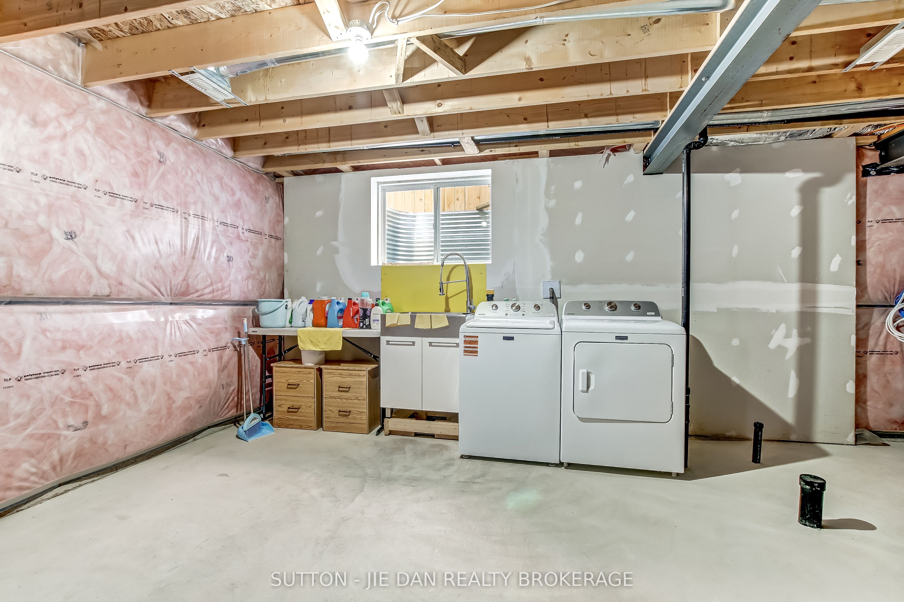 2283 Tokala Trail, London North, ON N6G 0V8 photo 3