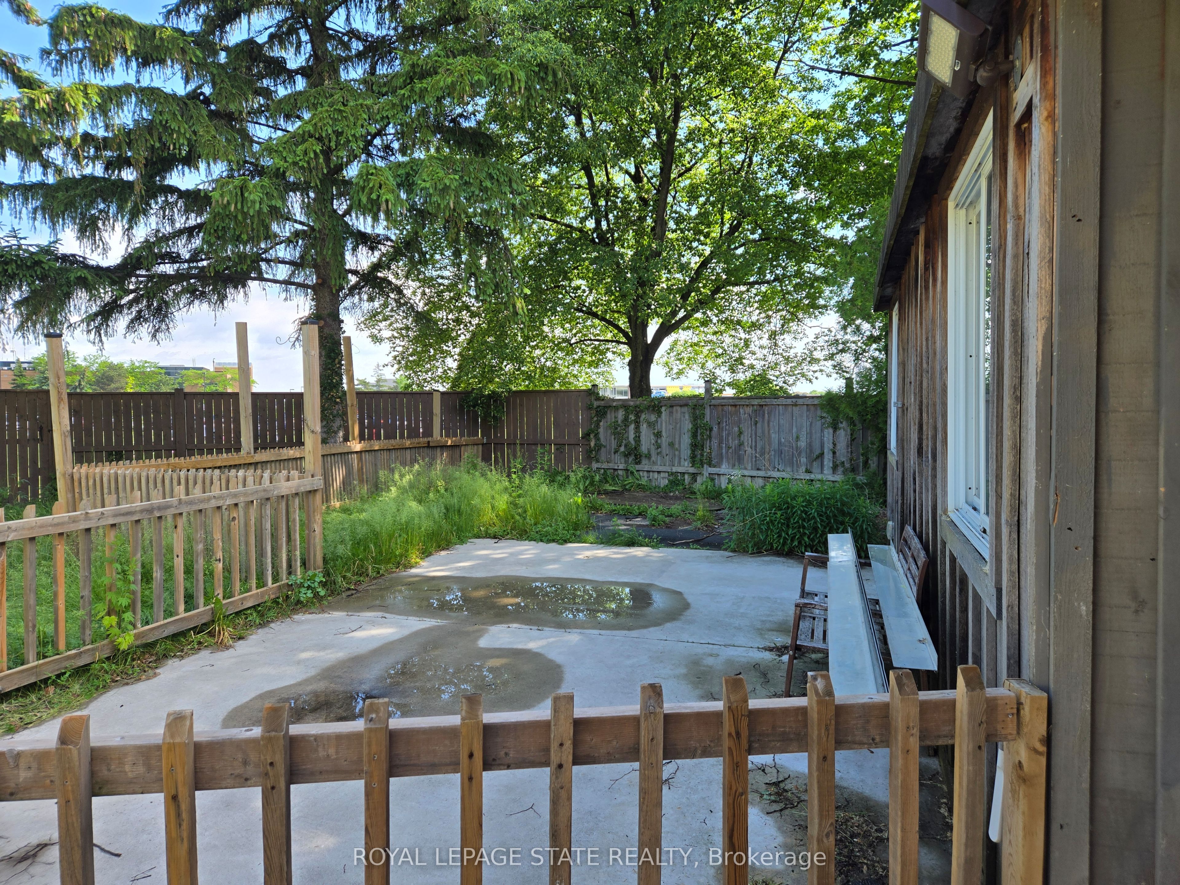17 Carmen Avenue, Hamilton, ON L8V 2H5 photo 5