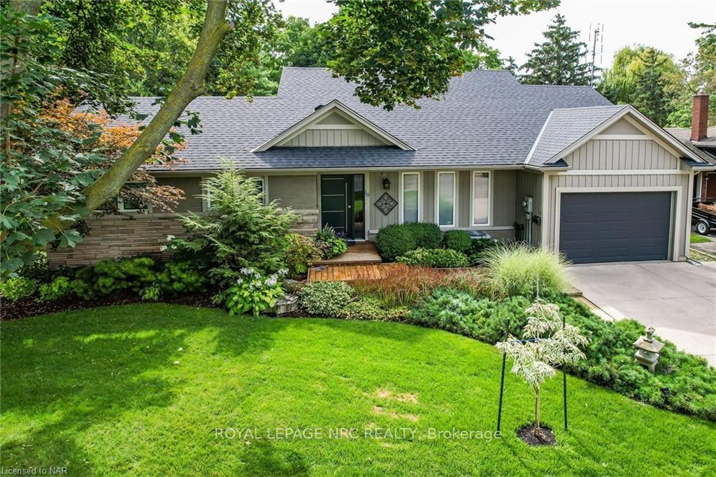 16 SPRING GARDEN Boulevard, St. Catharines, ON L2N 3P6