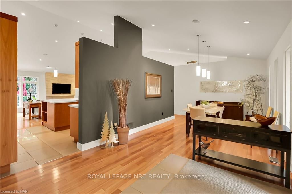 16 SPRING GARDEN Boulevard, St. Catharines, ON L2N 3P6 photo 5
