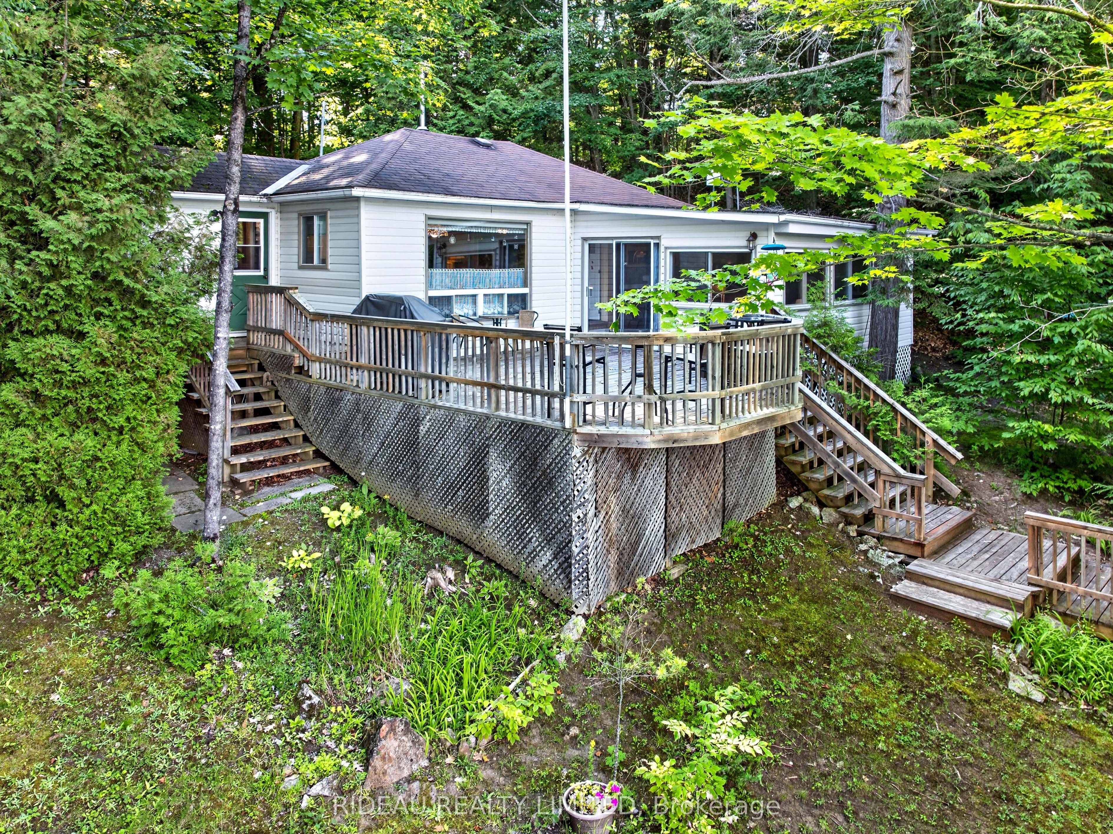 1293 R12B Road, Rideau Lakes, ON K0G 1V0 photo 4