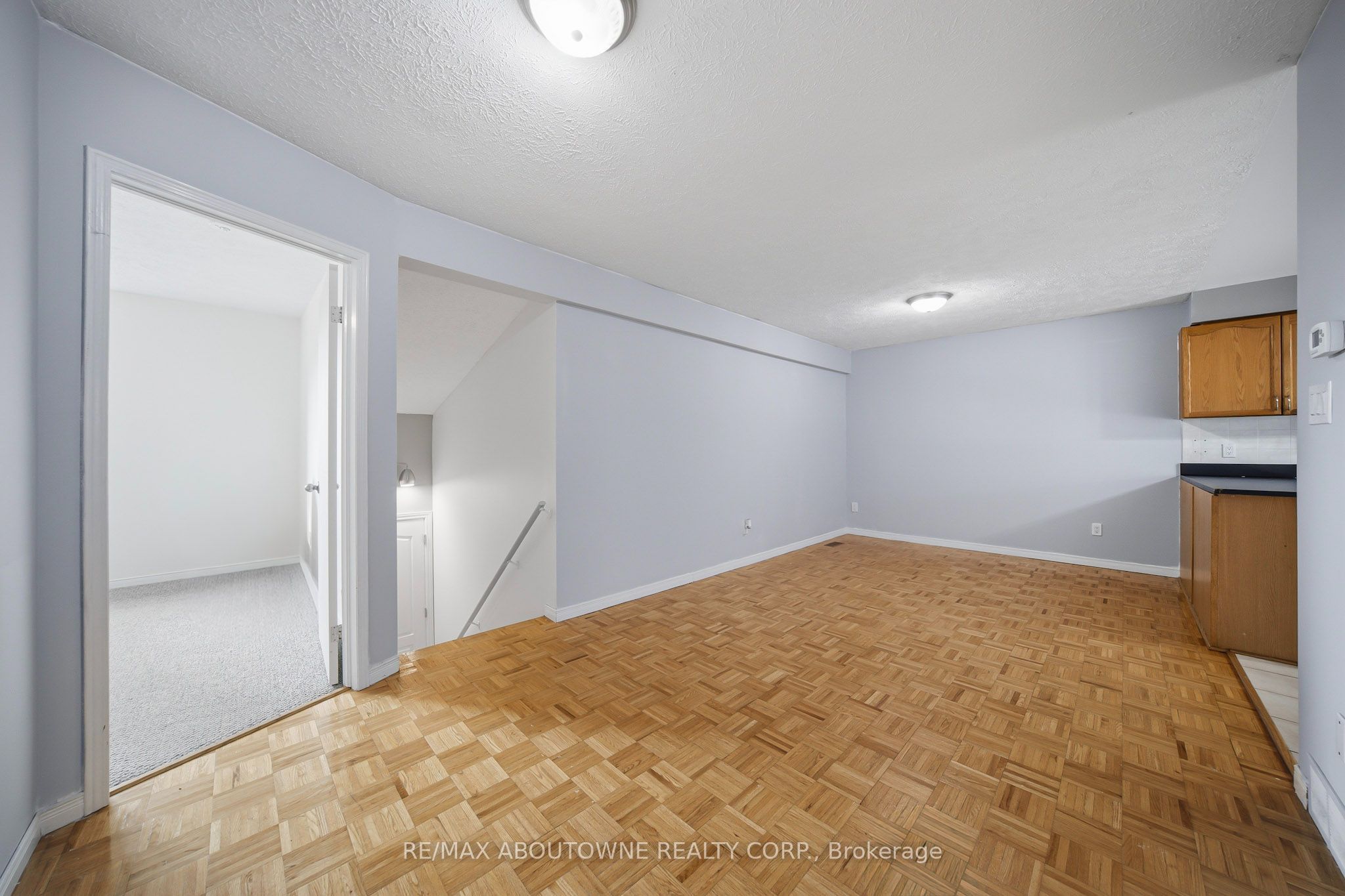146 Bankside Drive N Upper, Kitchener, ON N2N 3E4 photo 5