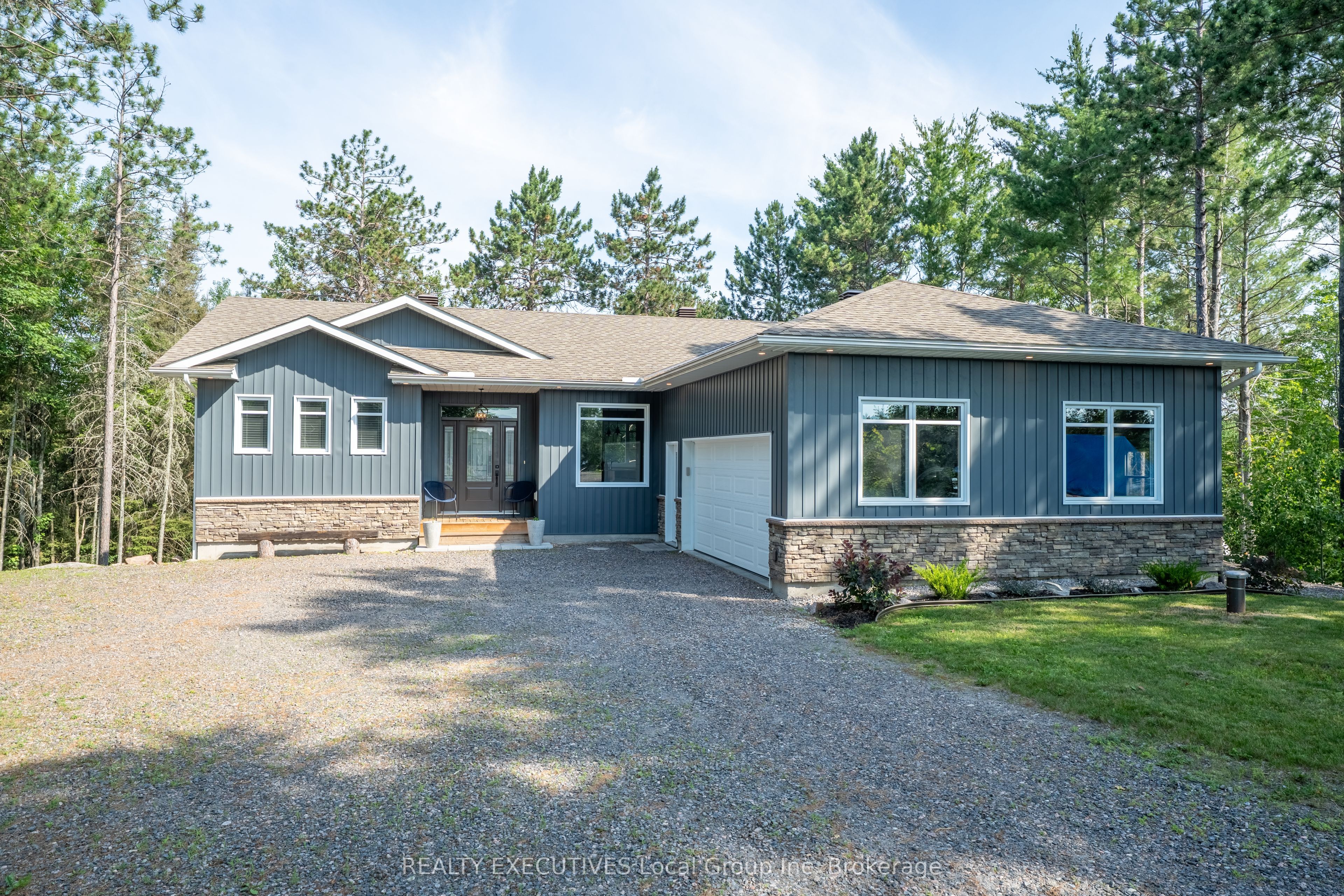87 Oakridge Drive, East Ferris, ON P0H 1K0 photo 5