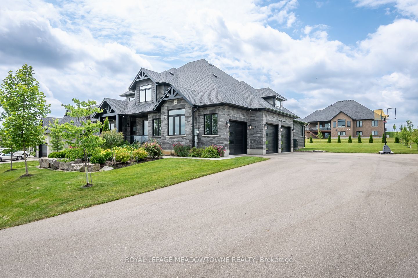 30 Charles Currie Crescent, Erin, ON N1H 0B7 photo 2