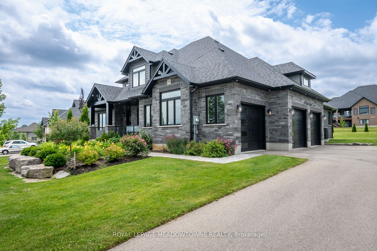 30 Charles Currie Crescent, Erin, ON N1H 0B7 photo 3