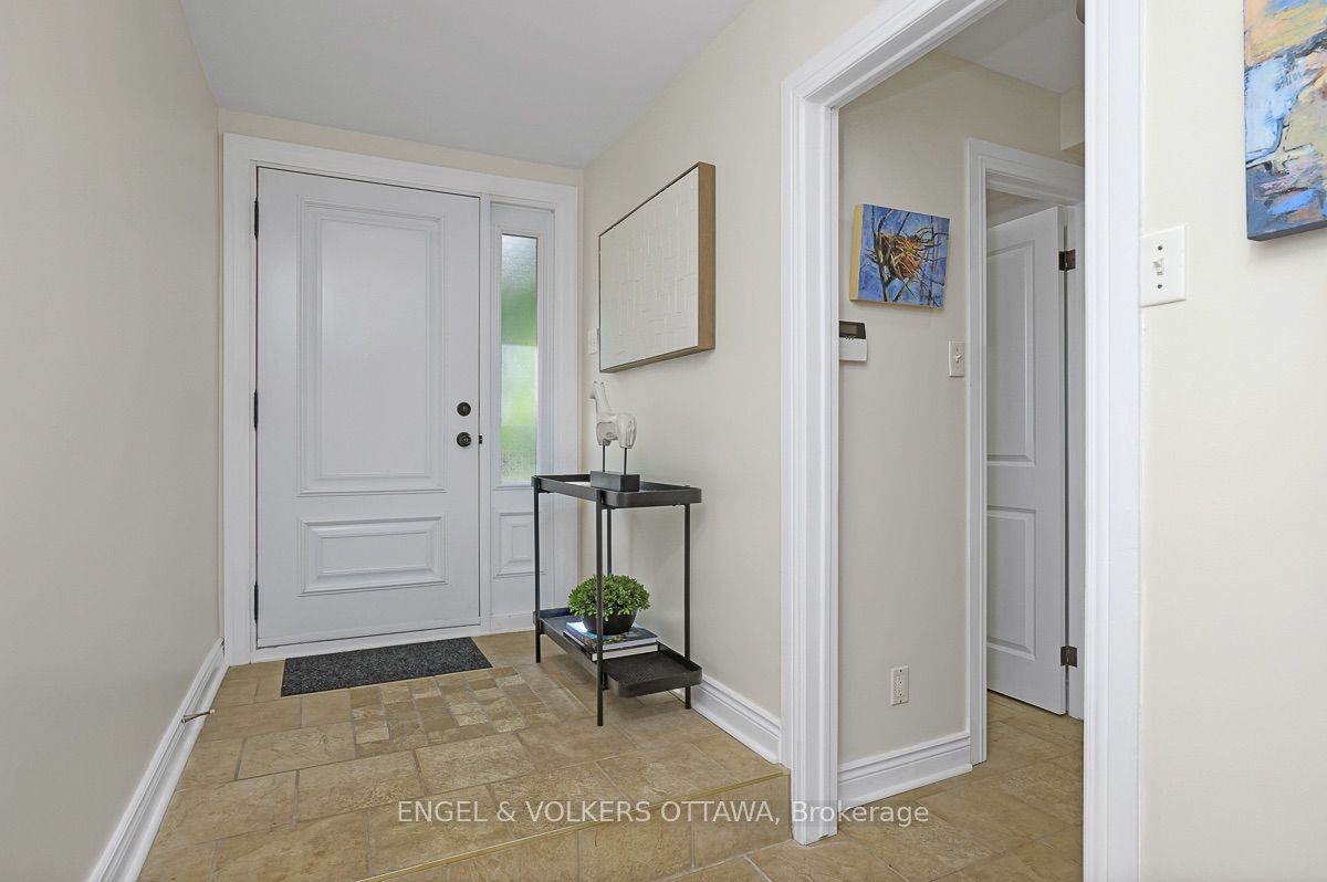 50 Charles Street, New Edinburgh - Lindenlea, ON K1M 2H2 photo 5
