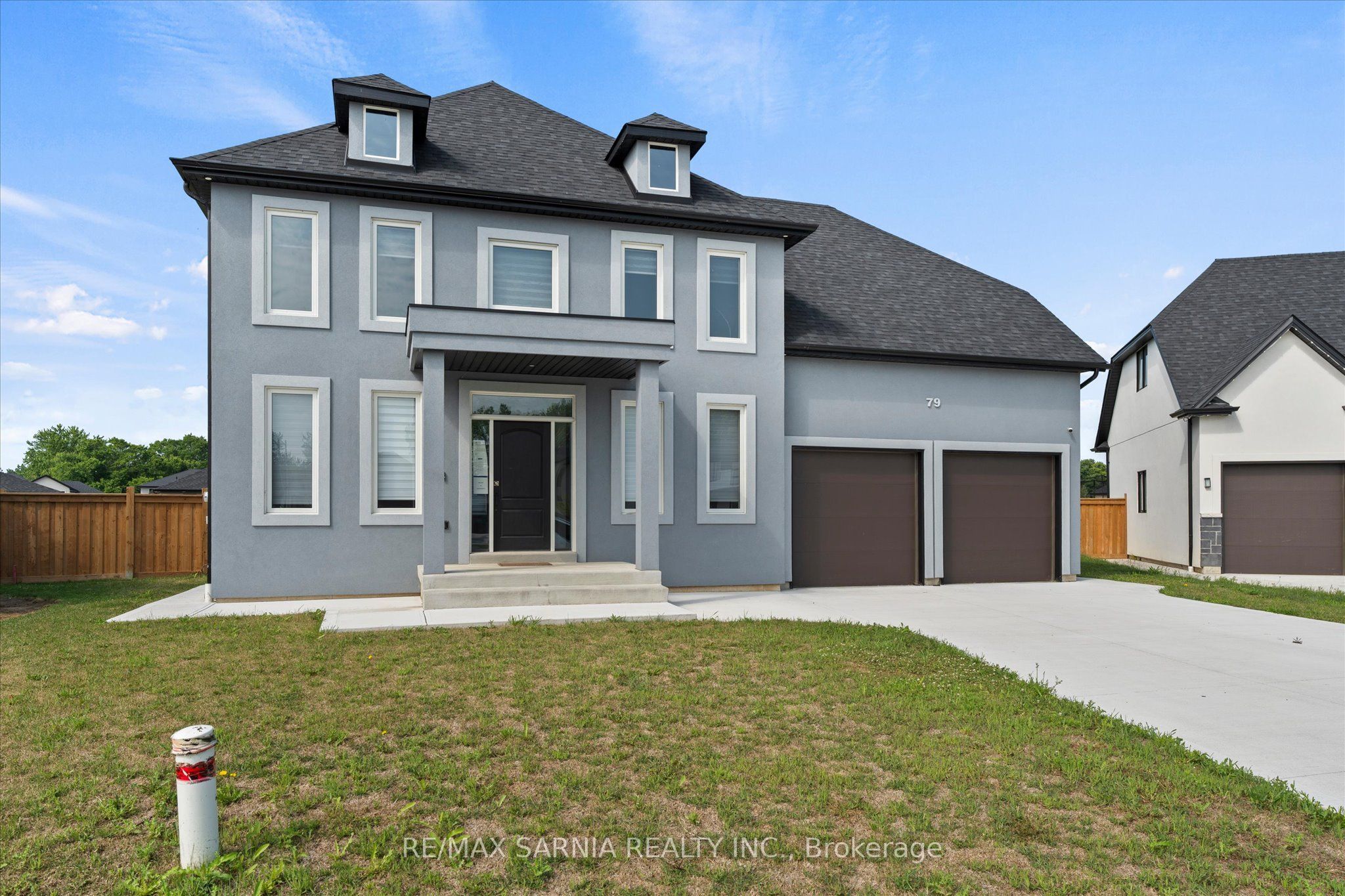 79 Noble Court, Amherstburg, ON N9V 0G8 photo 2