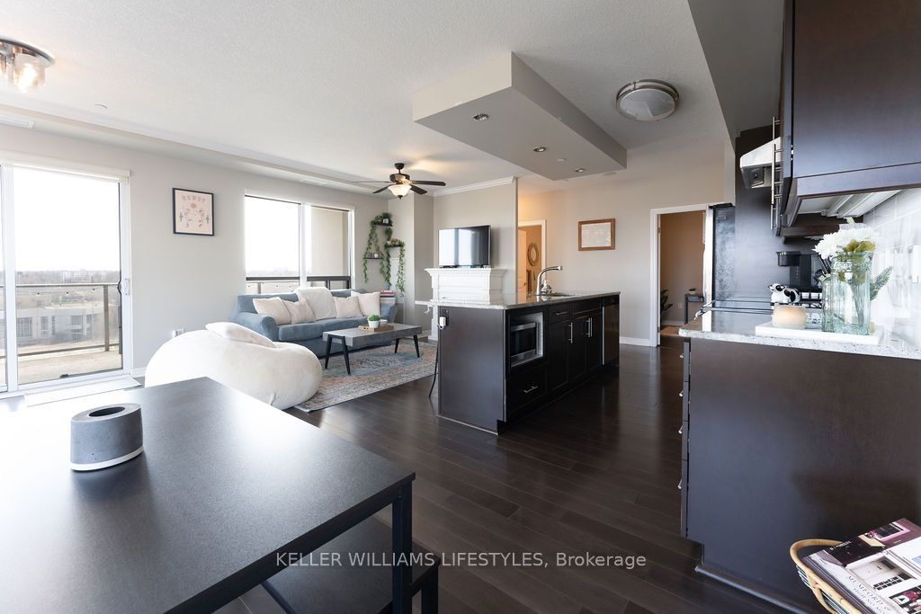 330 RIDOUT Street N 804, London East, ON N6A 0A7 photo 3