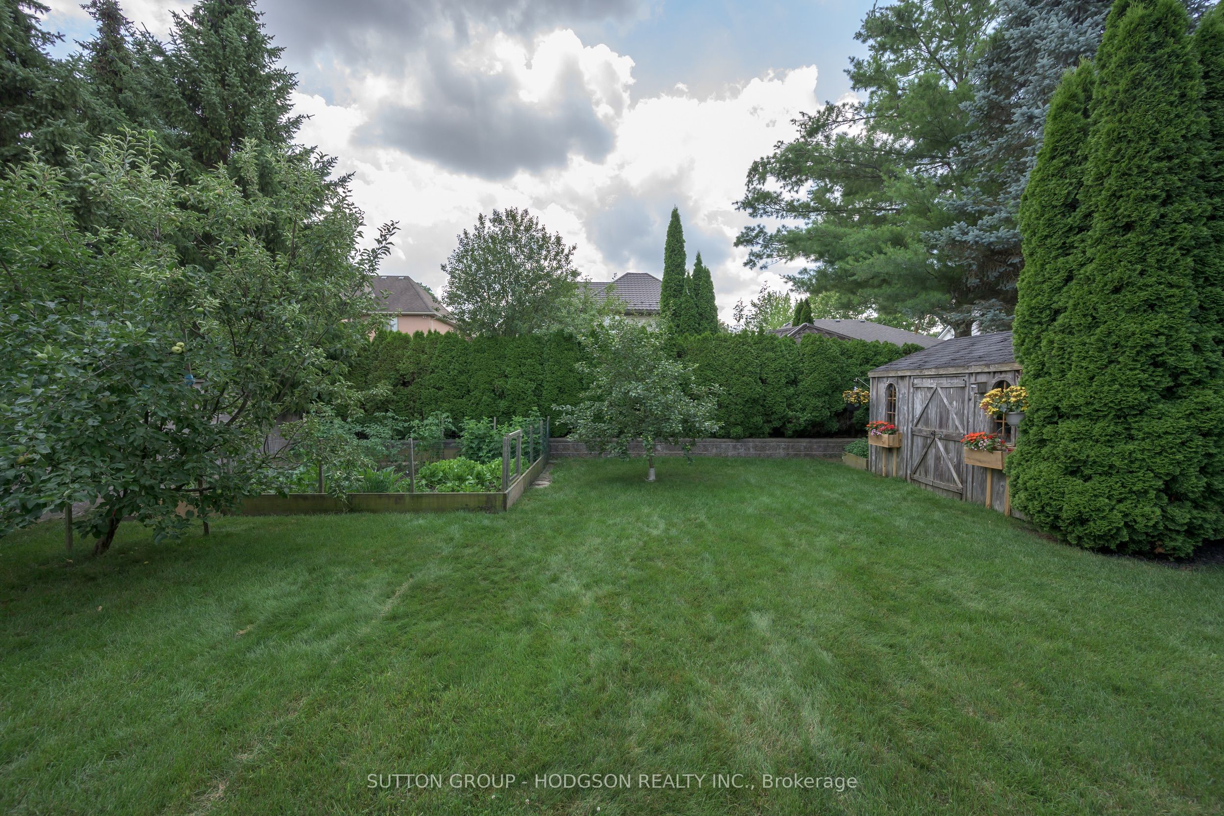 1134 Manchester Road, London North, ON N6H 5P8 photo 3