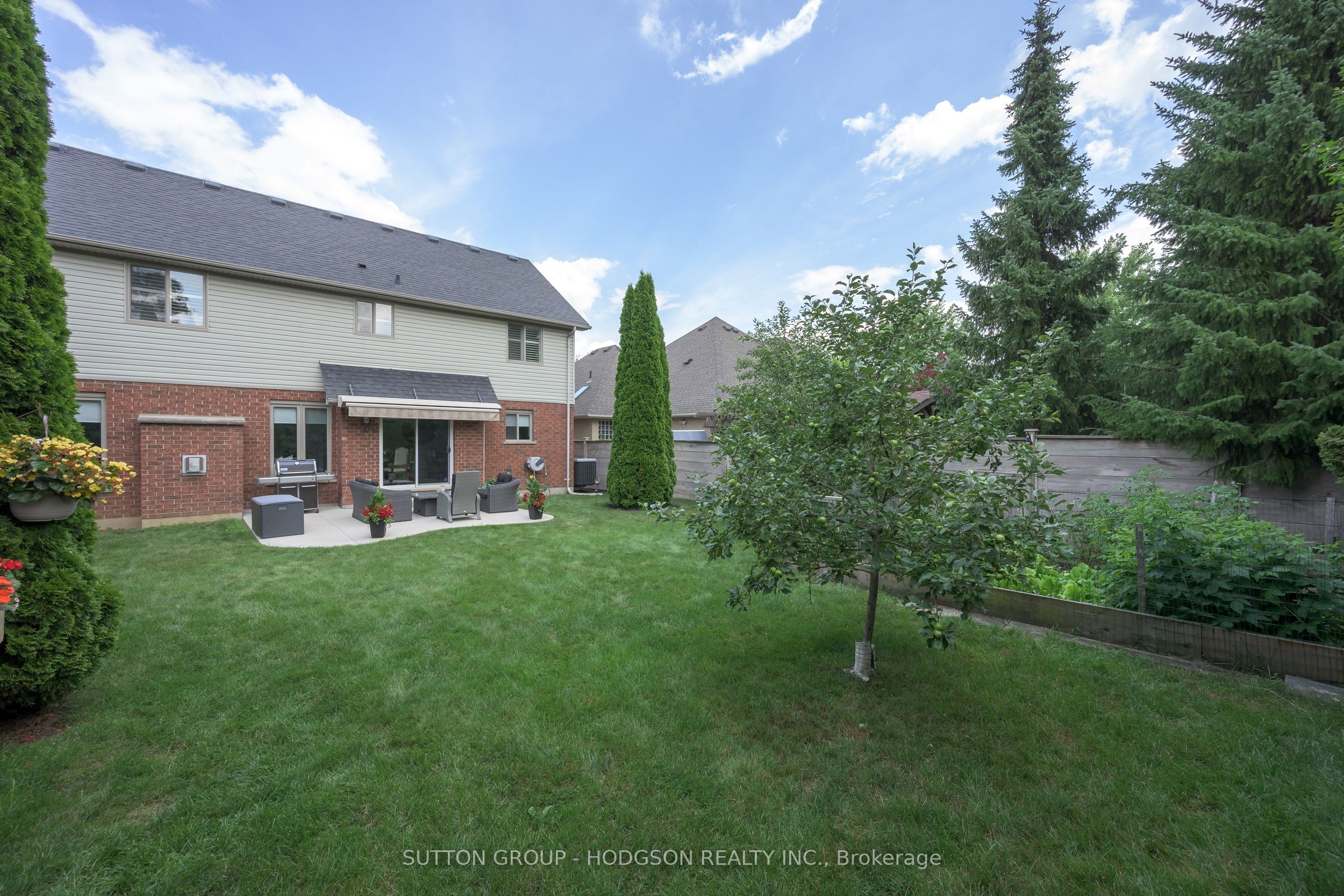 1134 Manchester Road, London North, ON N6H 5P8 photo 4