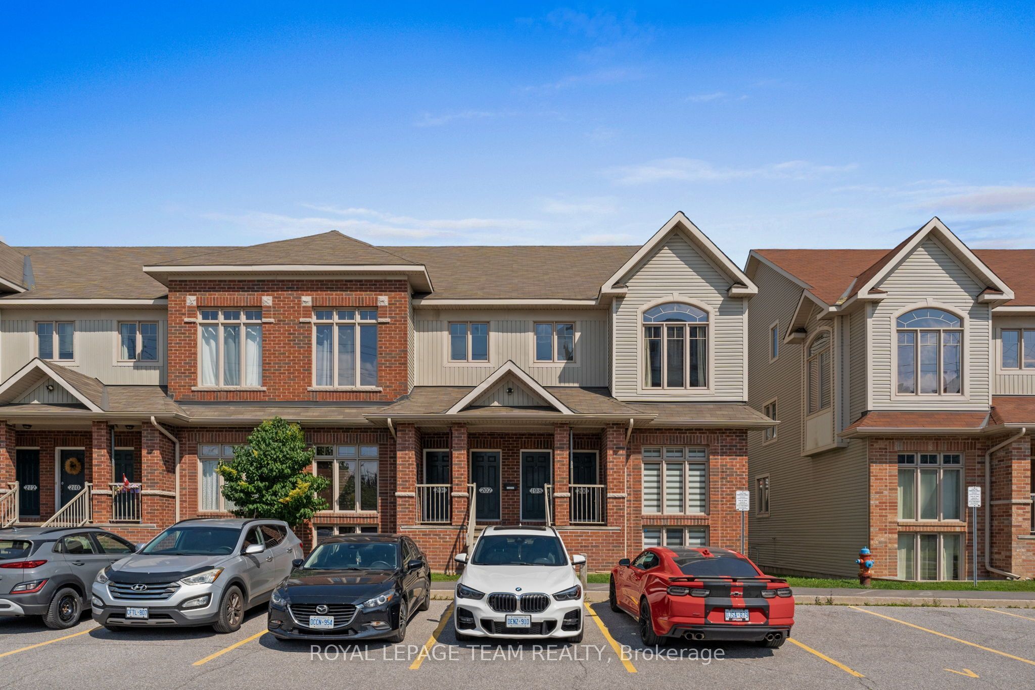 200 Keltie Private, Barrhaven, ON K2J 0A2