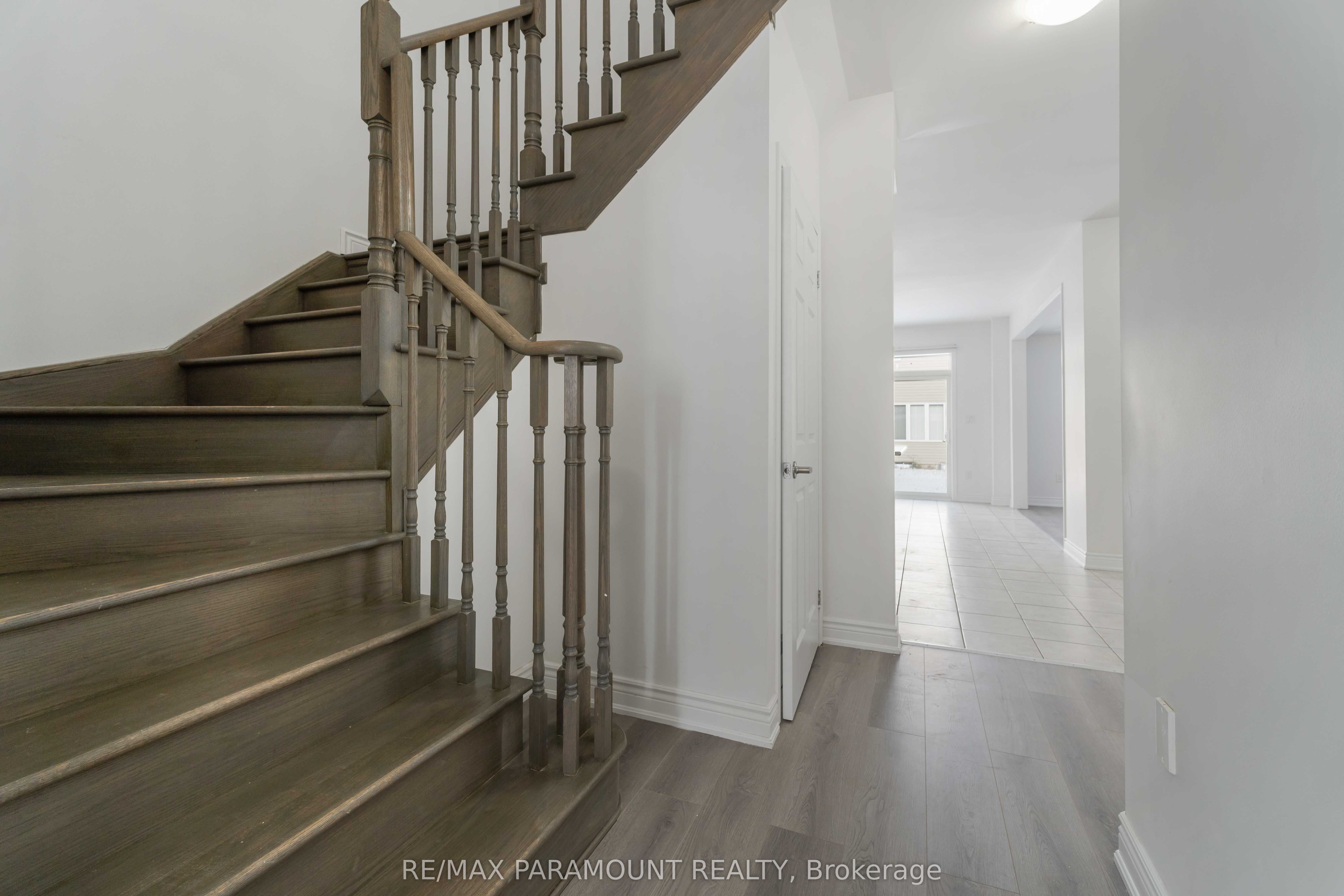 20 Vaughn Drive, Thorold, ON L3B 0G8 photo 5