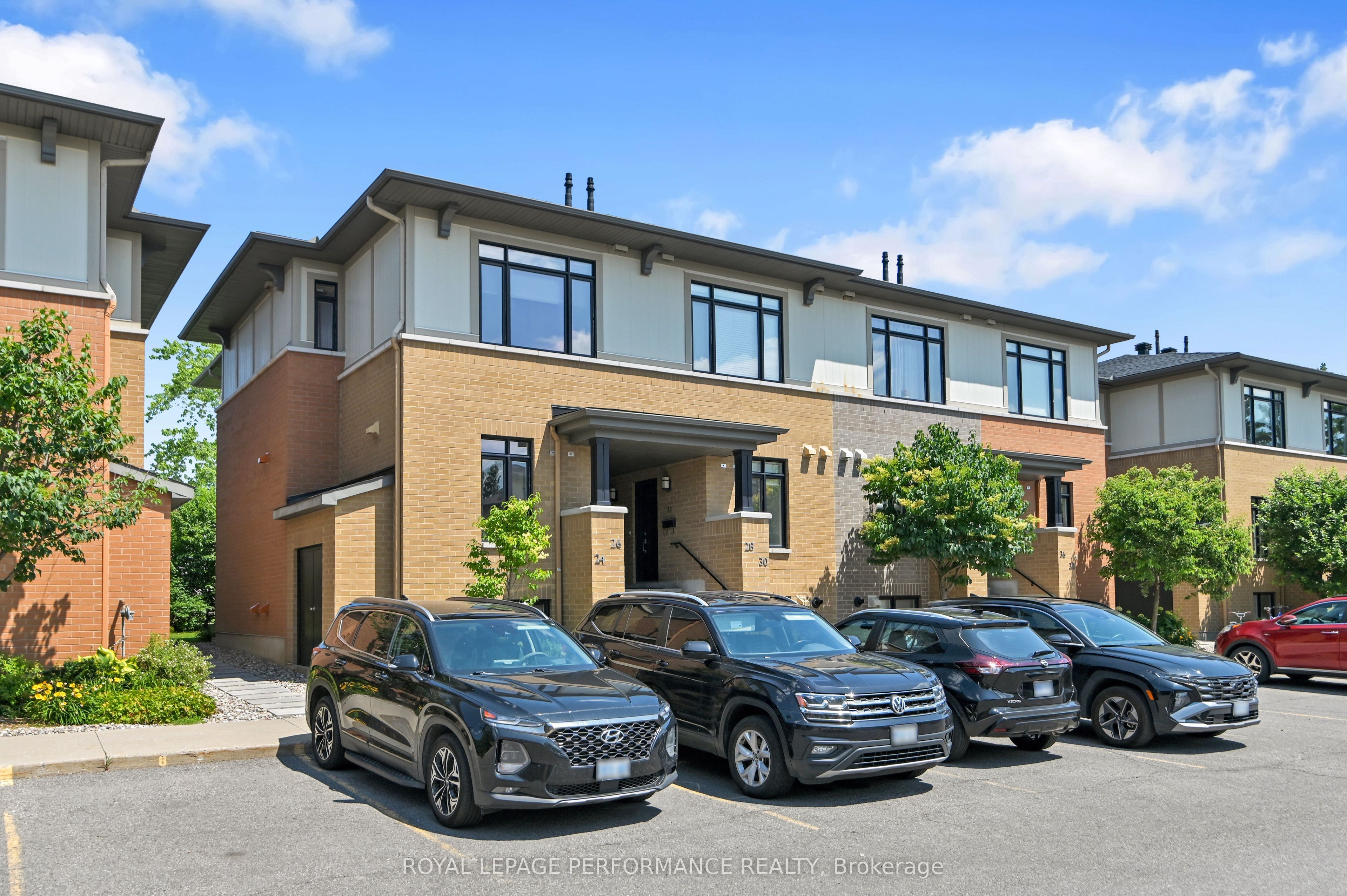 24 Bergeron Private, Orleans - Convent Glen and Area, ON K1C 0C2 photo 4