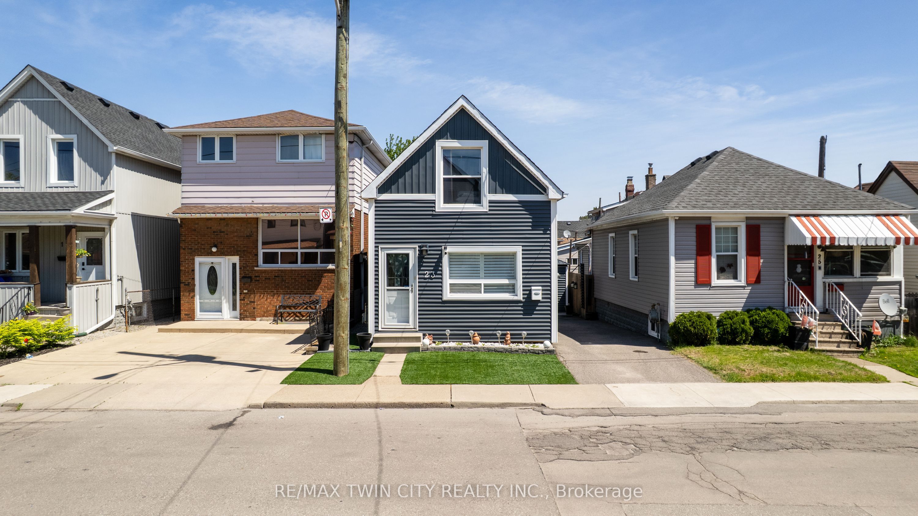 23 Britannia Avenue, Hamilton, ON L8H 1W3 photo 2