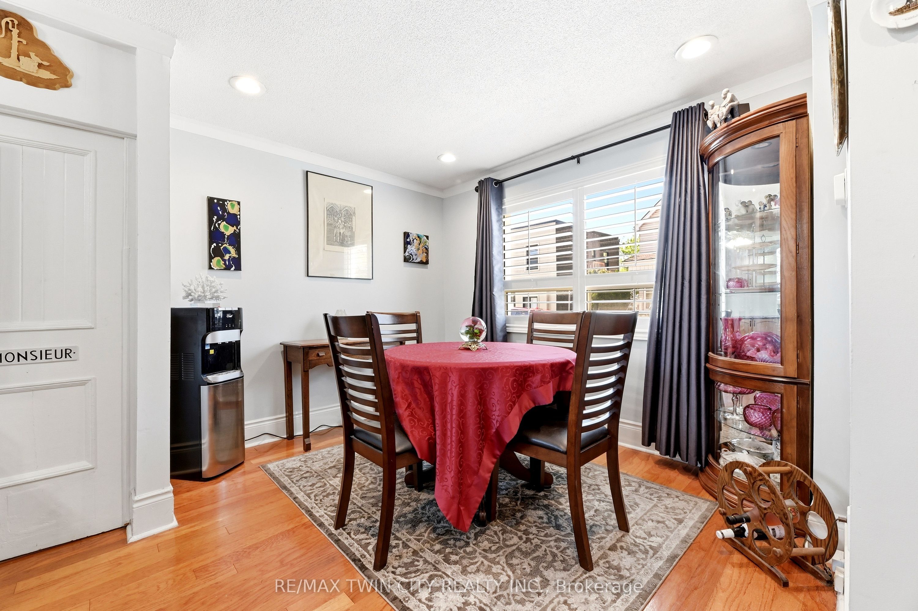 23 Britannia Avenue, Hamilton, ON L8H 1W3 photo 5