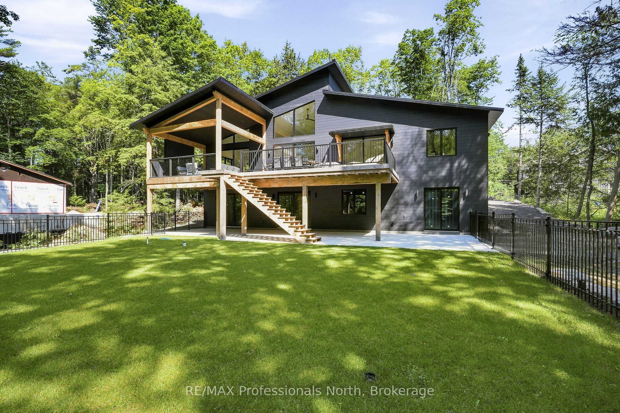 1192 High Falls Road, Bracebridge, ON P1L 0L1 photo 3