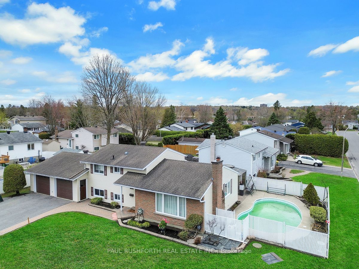 2191 Bickerton Avenue, Beacon Hill North - South and Area, ON K1J 6Y1 photo 2