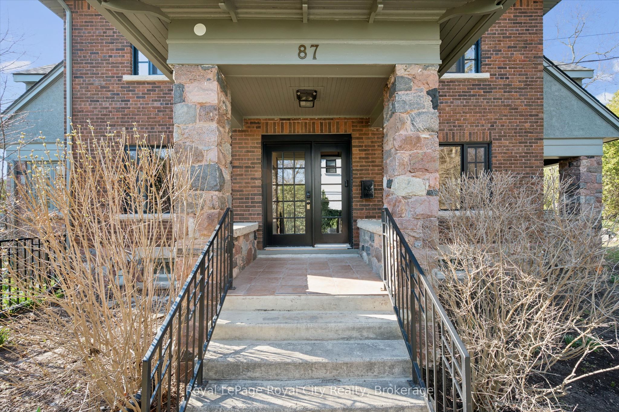 87 University Avenue W, Guelph, ON N1G 1P1 photo 5