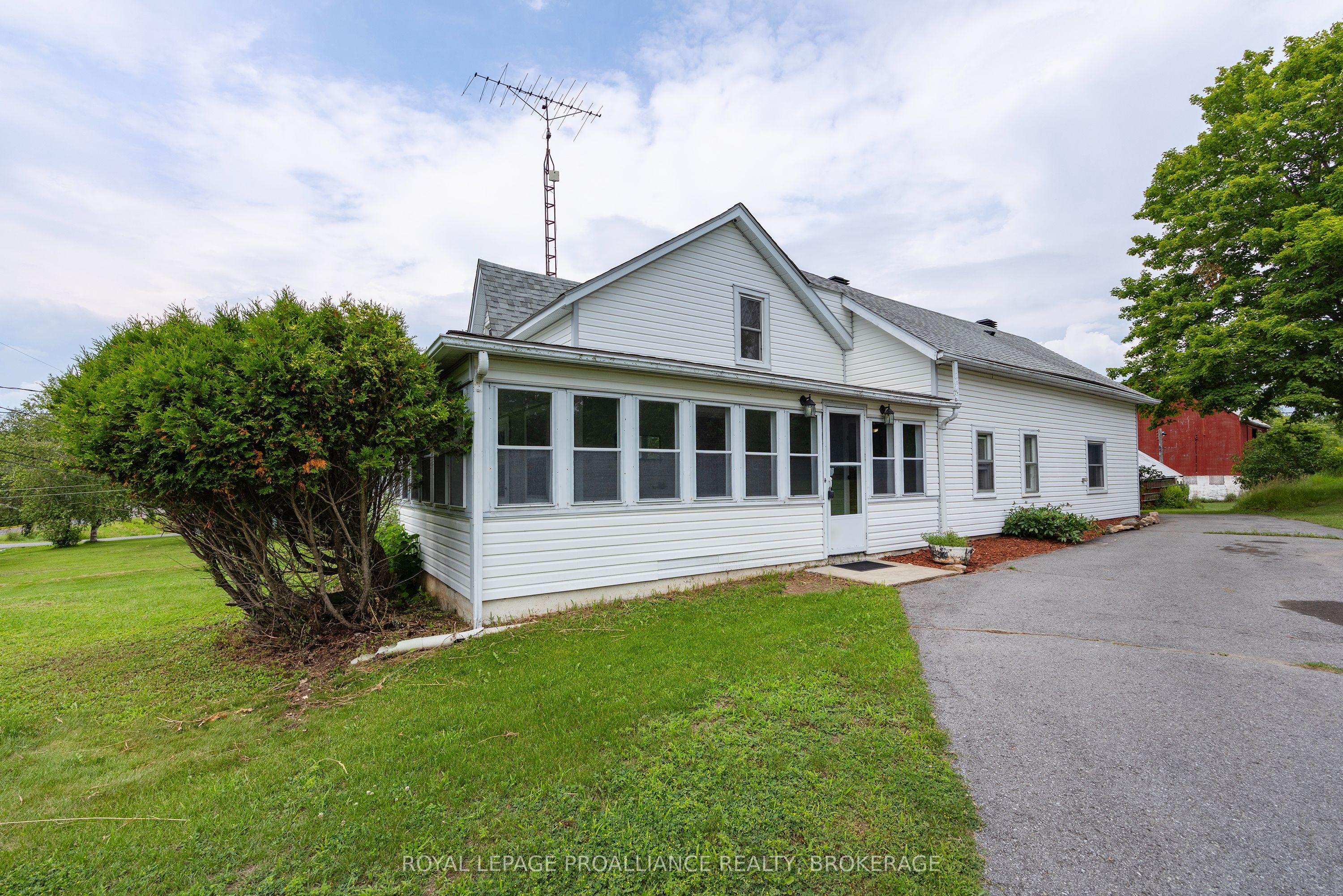 4678 Bellrock Road, Frontenac, ON K0H 2W0