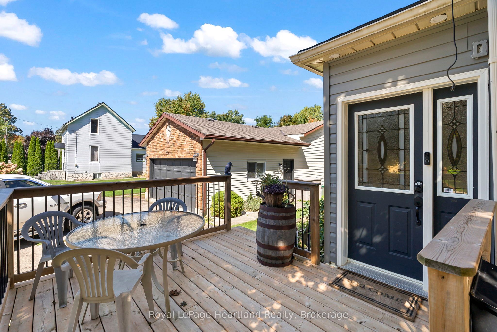 555 RAGLAN Street, Minto, ON N0G 2P0 photo 4