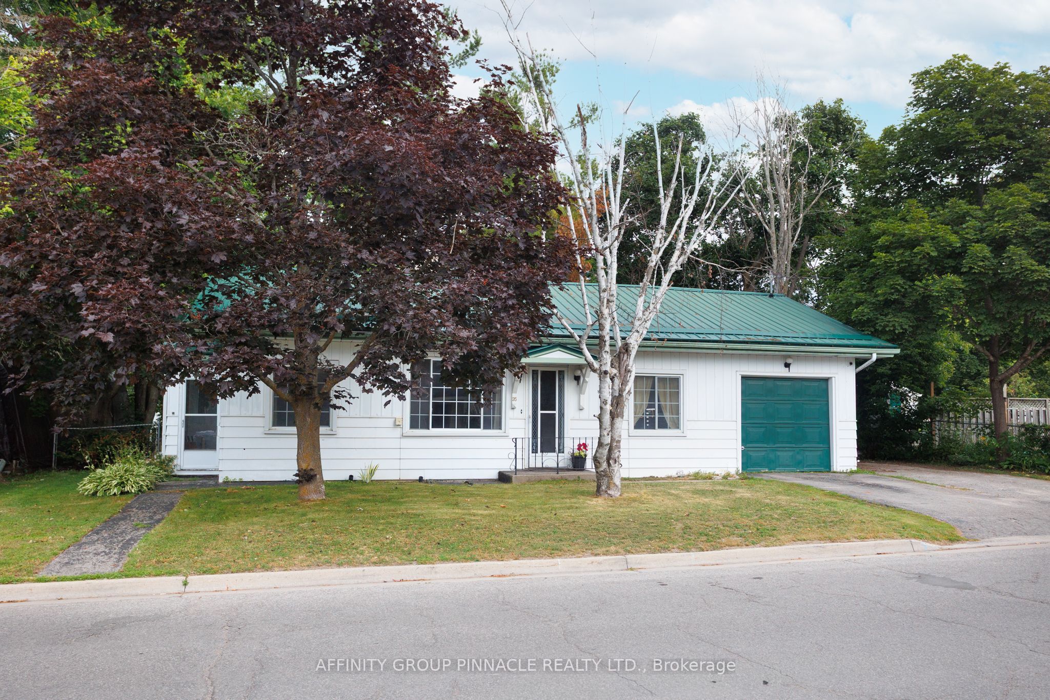 35 Clifton Street, Kawartha Lakes, ON K0M 1N0 photo 3