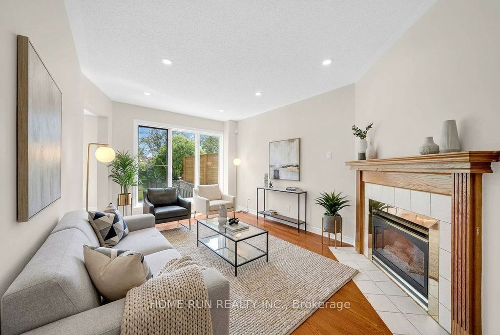 102 Kimberwick Crescent, Hunt Club - Windsor Park Village and Area, ON K1V 1K7 photo 5