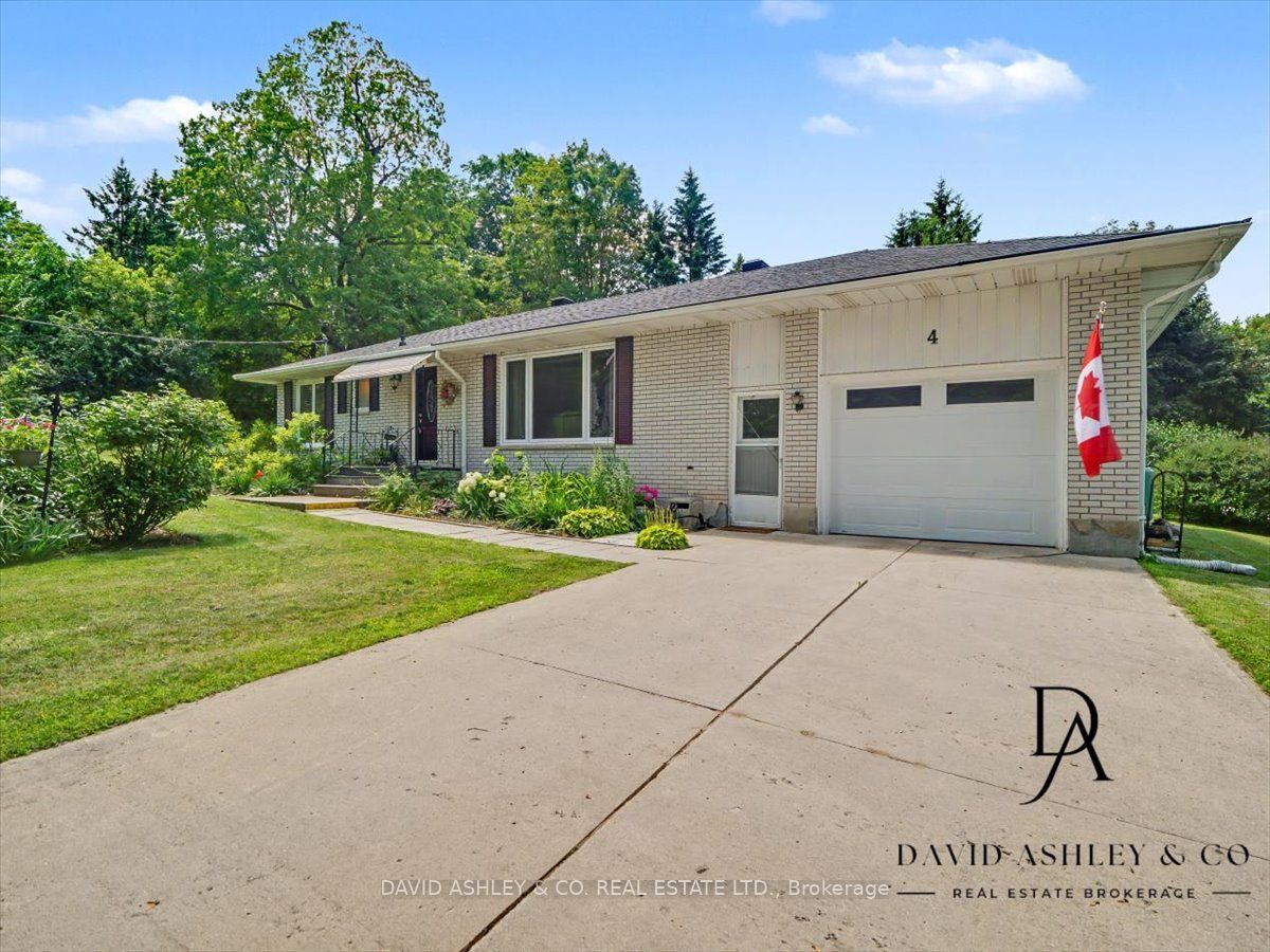 4 Queen Street, Rideau Lakes, ON K0G 1V0 photo 3
