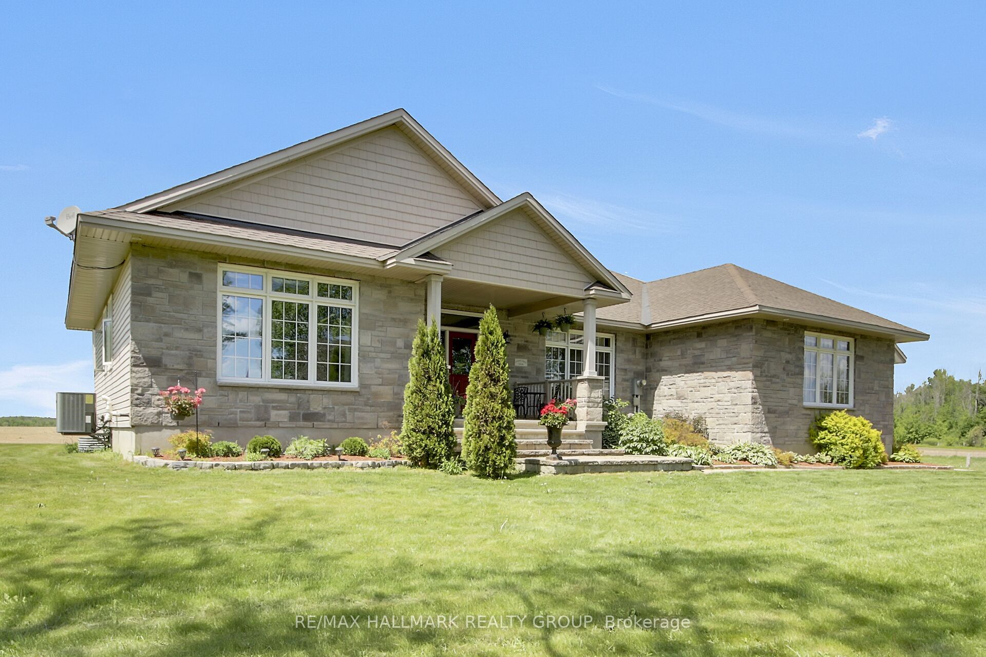 7479 Bleeks Road, Stittsville - Munster - Richmond, ON K0A 1B0 photo 2